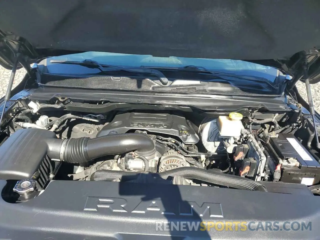 11 fotografías del automóvil dañado 1C6SRFFT1KN571223 RAM 1500 2019
