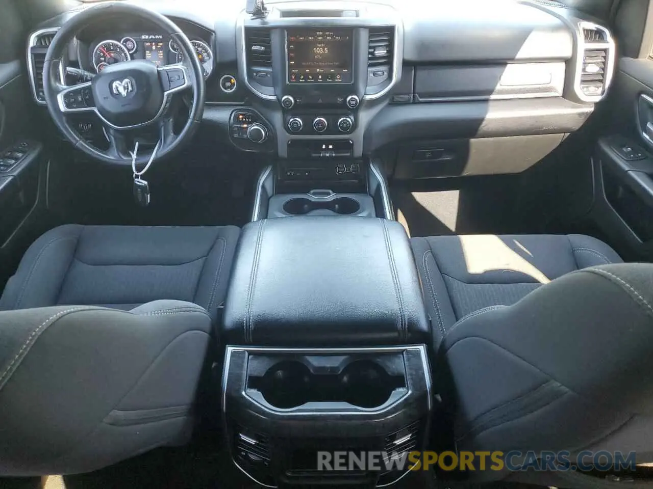 8 fotografías del automóvil dañado 1C6SRFFT1KN571223 RAM 1500 2019