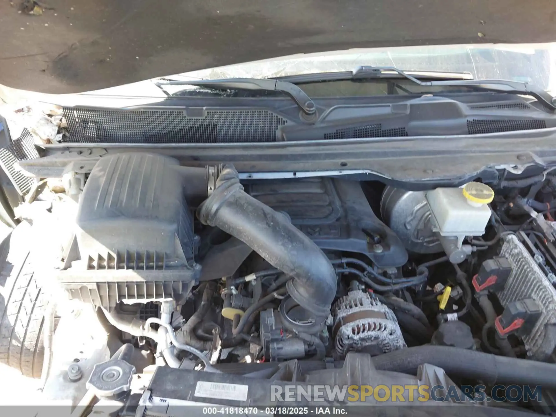 10 fotografías del automóvil dañado 1C6SRFFT1KN585106 RAM 1500 2019
