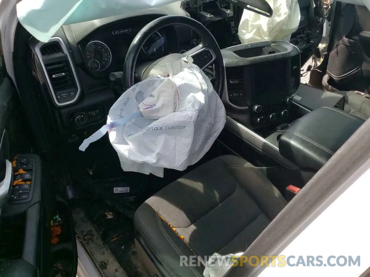 8 fotografías del automóvil dañado 1C6SRFFT1KN626592 RAM 1500 2019