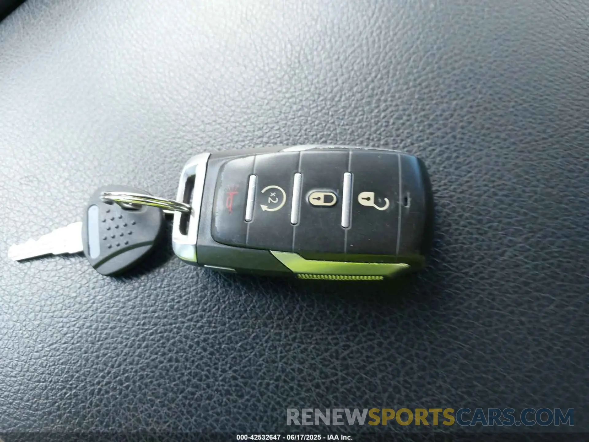 11 fotografías del automóvil dañado 1C6SRFFT1KN651816 RAM 1500 2019