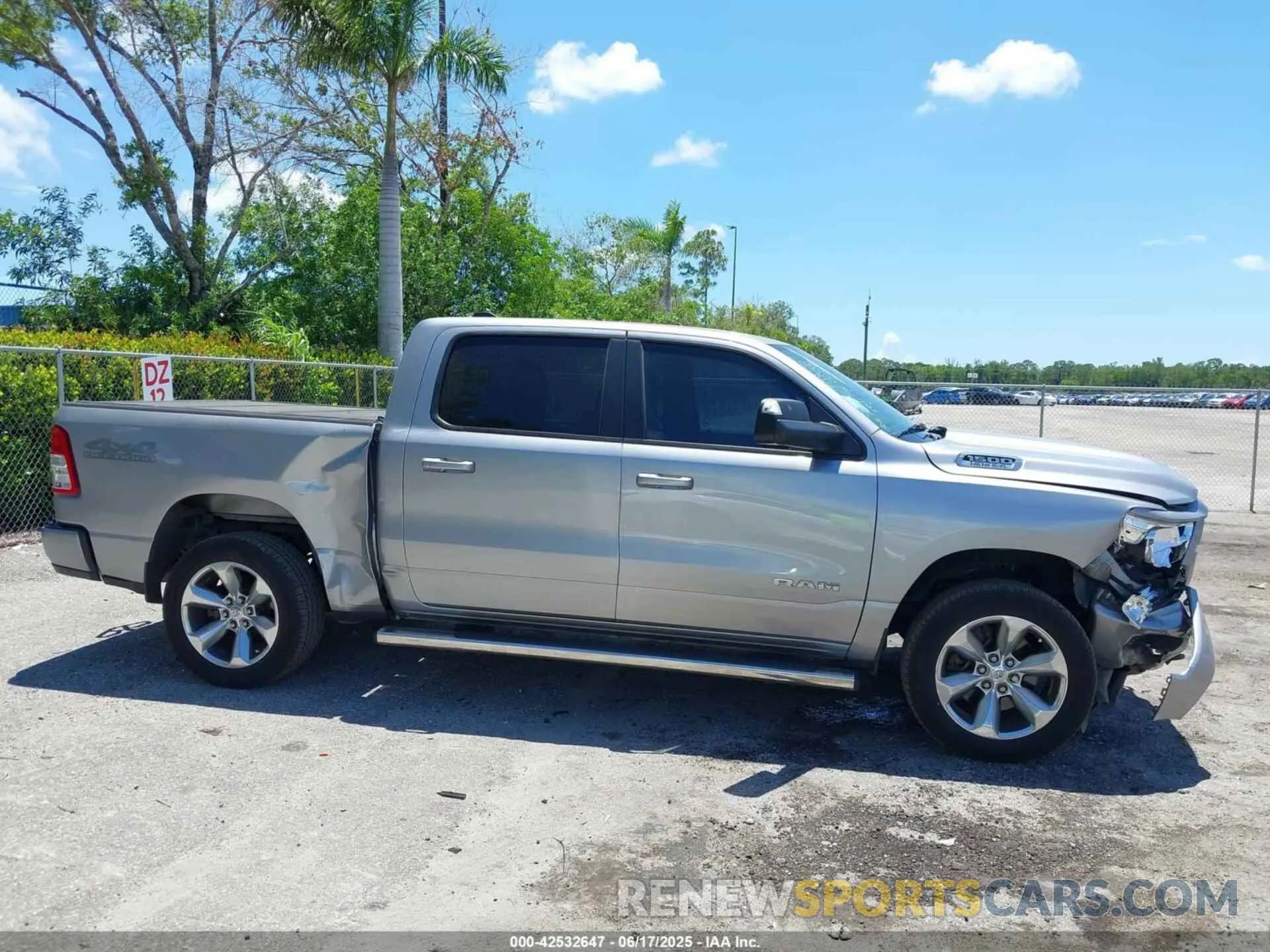 13 fotografías del automóvil dañado 1C6SRFFT1KN651816 RAM 1500 2019