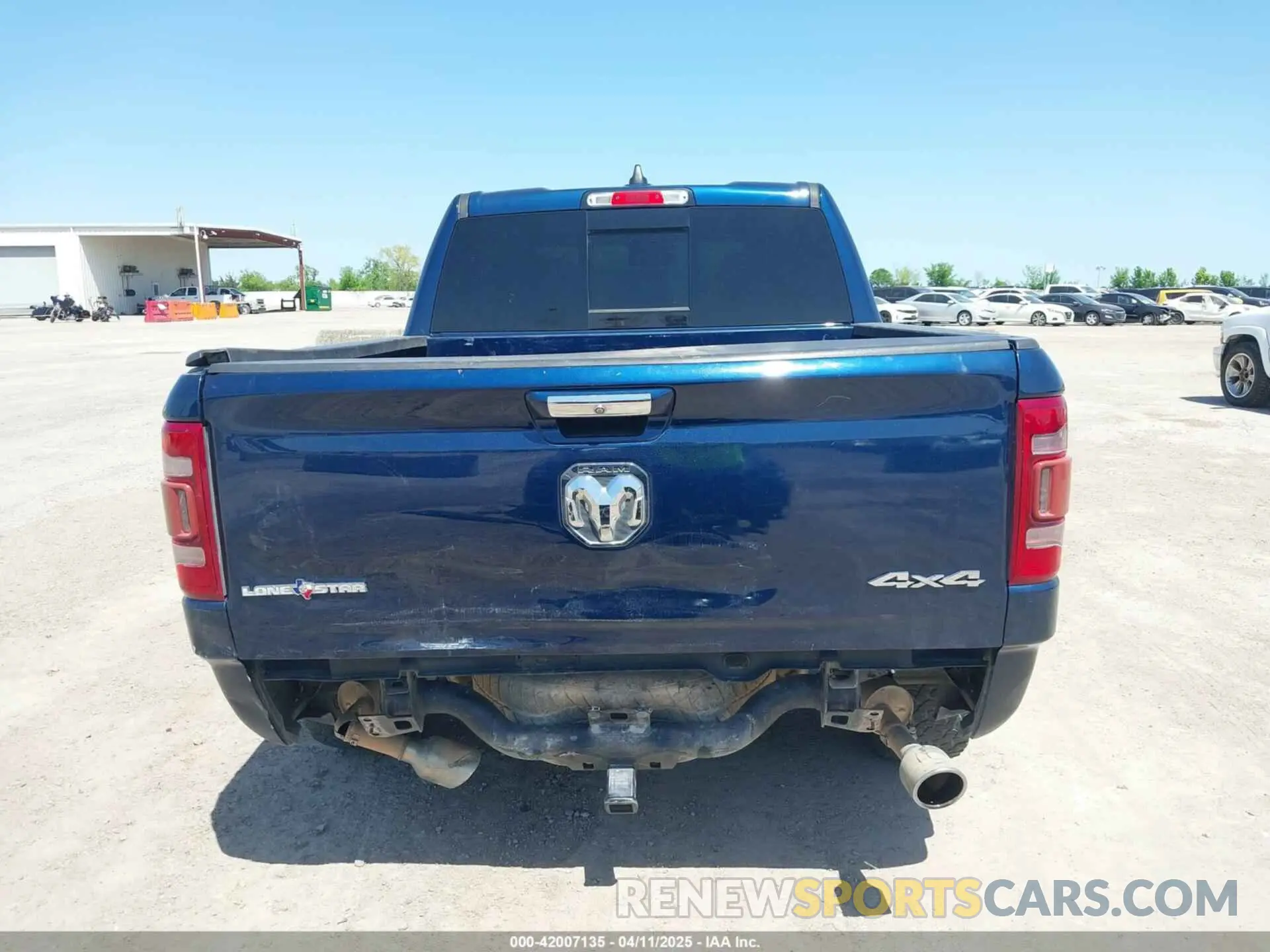 17 fotografías del automóvil dañado 1C6SRFFT2KN625905 RAM 1500 2019