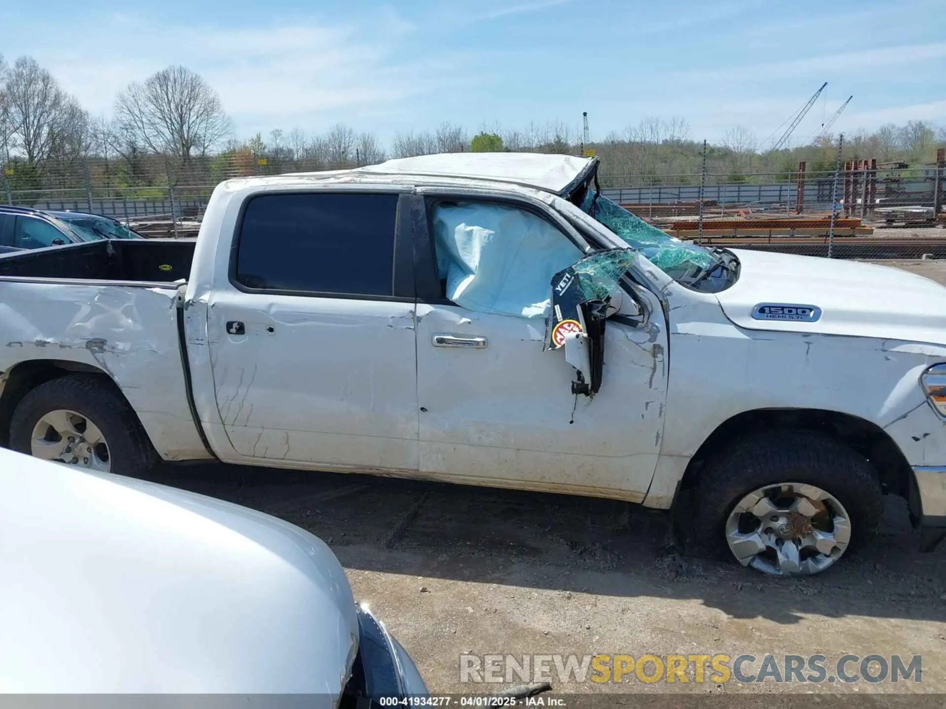 13 fotografías del automóvil dañado 1C6SRFFT2KN667846 RAM 1500 2019