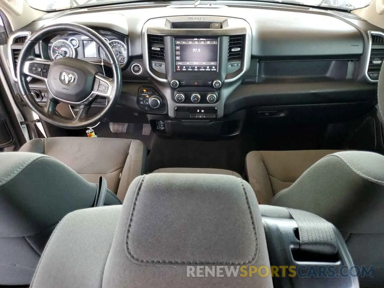 8 fotografías del automóvil dañado 1C6SRFFT2KN780244 RAM 1500 2019
