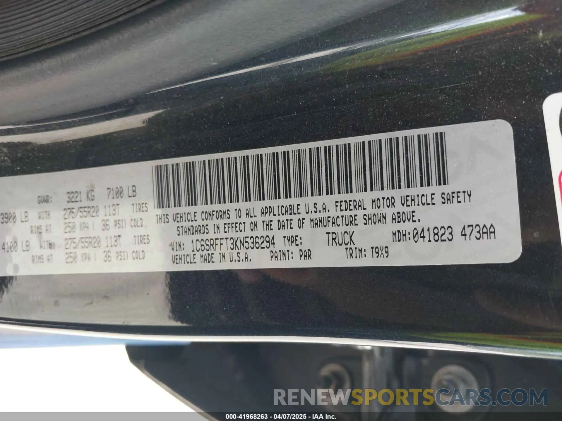 9 fotografías del automóvil dañado 1C6SRFFT3KN536294 RAM 1500 2019