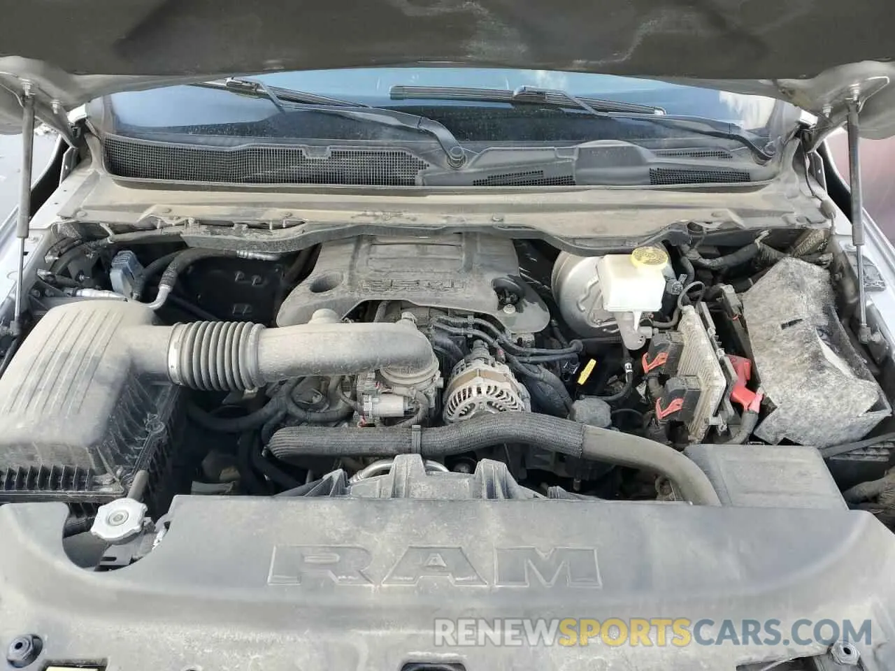 11 fotografías del automóvil dañado 1C6SRFFT3KN649954 RAM 1500 2019