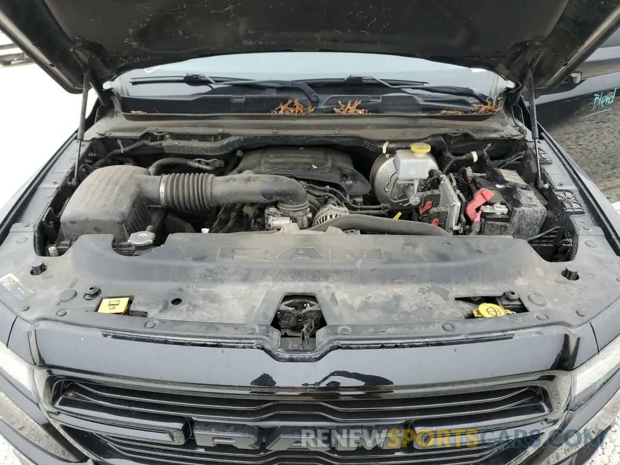 11 fotografías del automóvil dañado 1C6SRFFT3KN909351 RAM 1500 2019