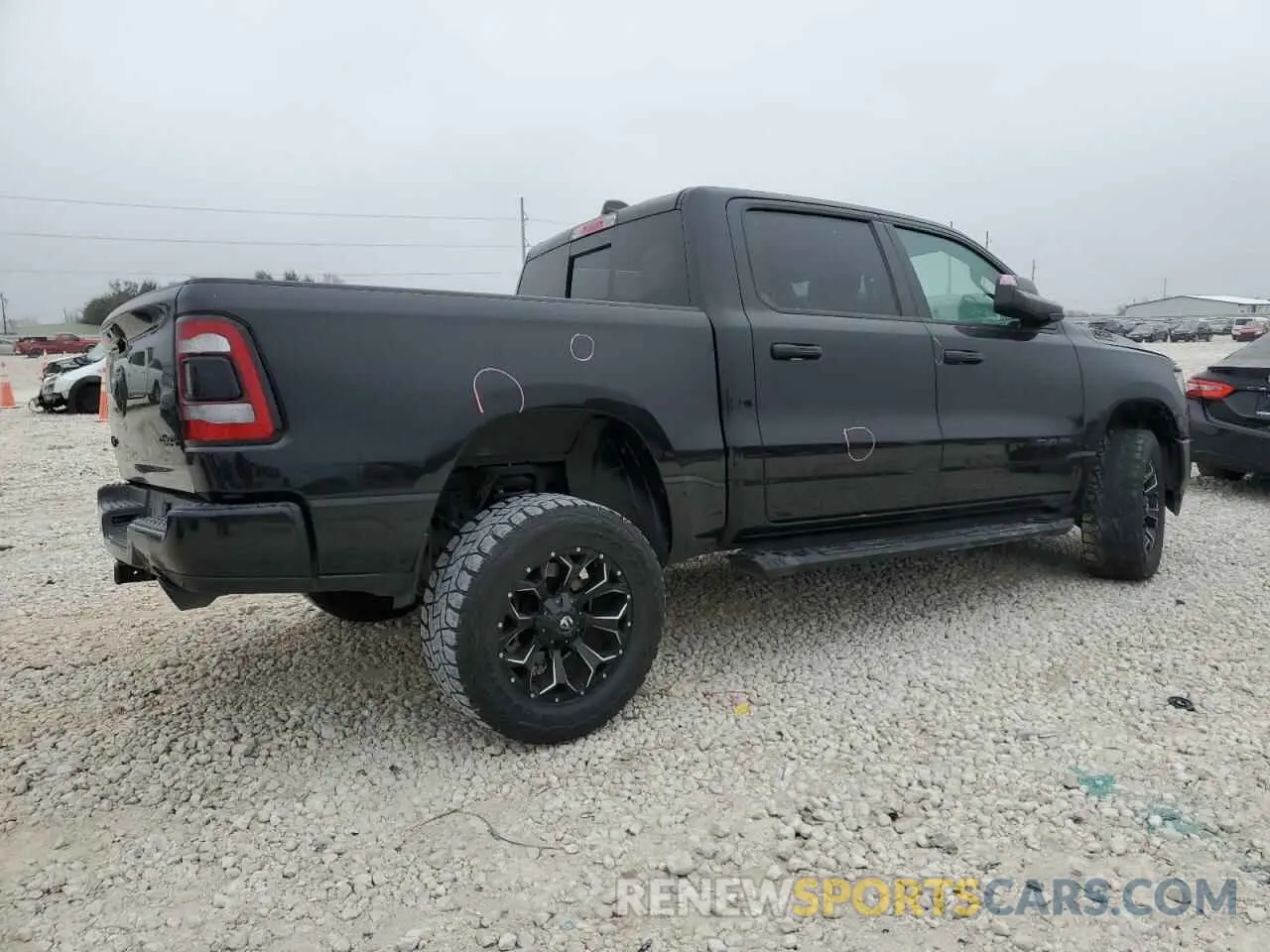 3 fotografías del automóvil dañado 1C6SRFFT3KN909351 RAM 1500 2019