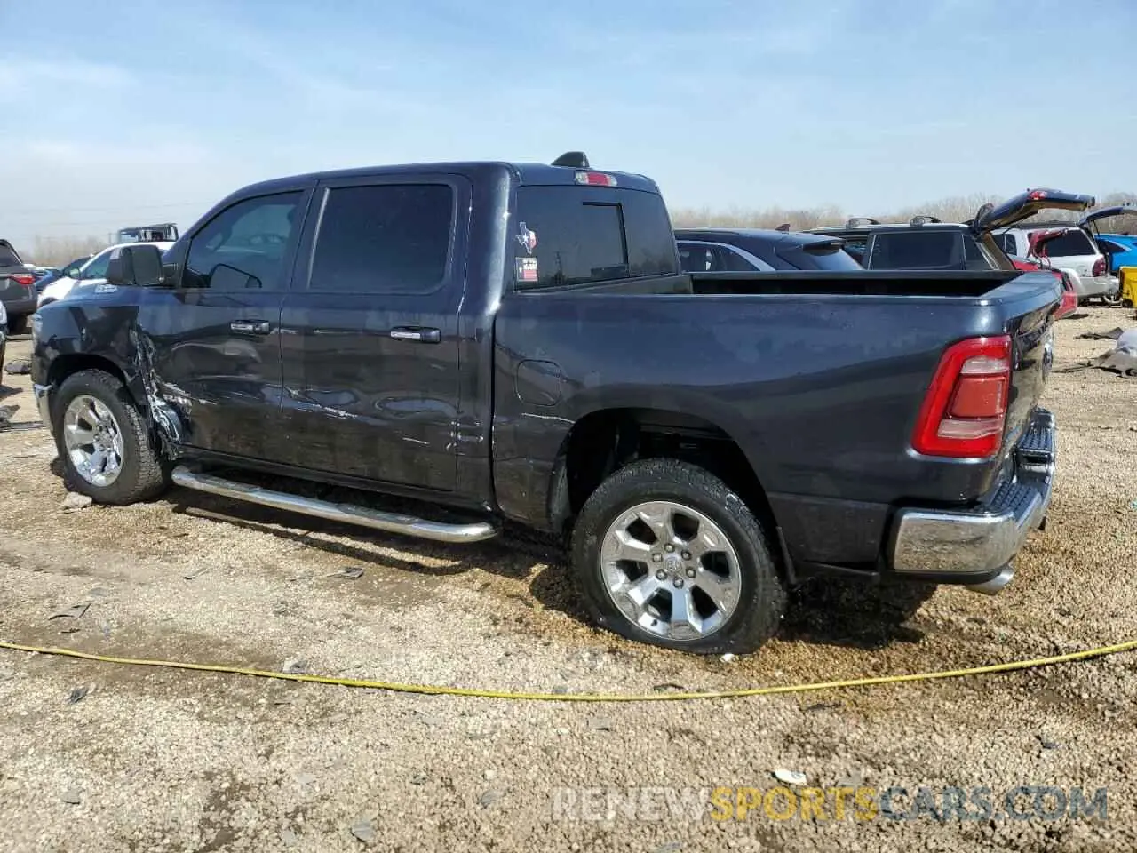 2 fotografías del automóvil dañado 1C6SRFFT4KN536823 RAM 1500 2019