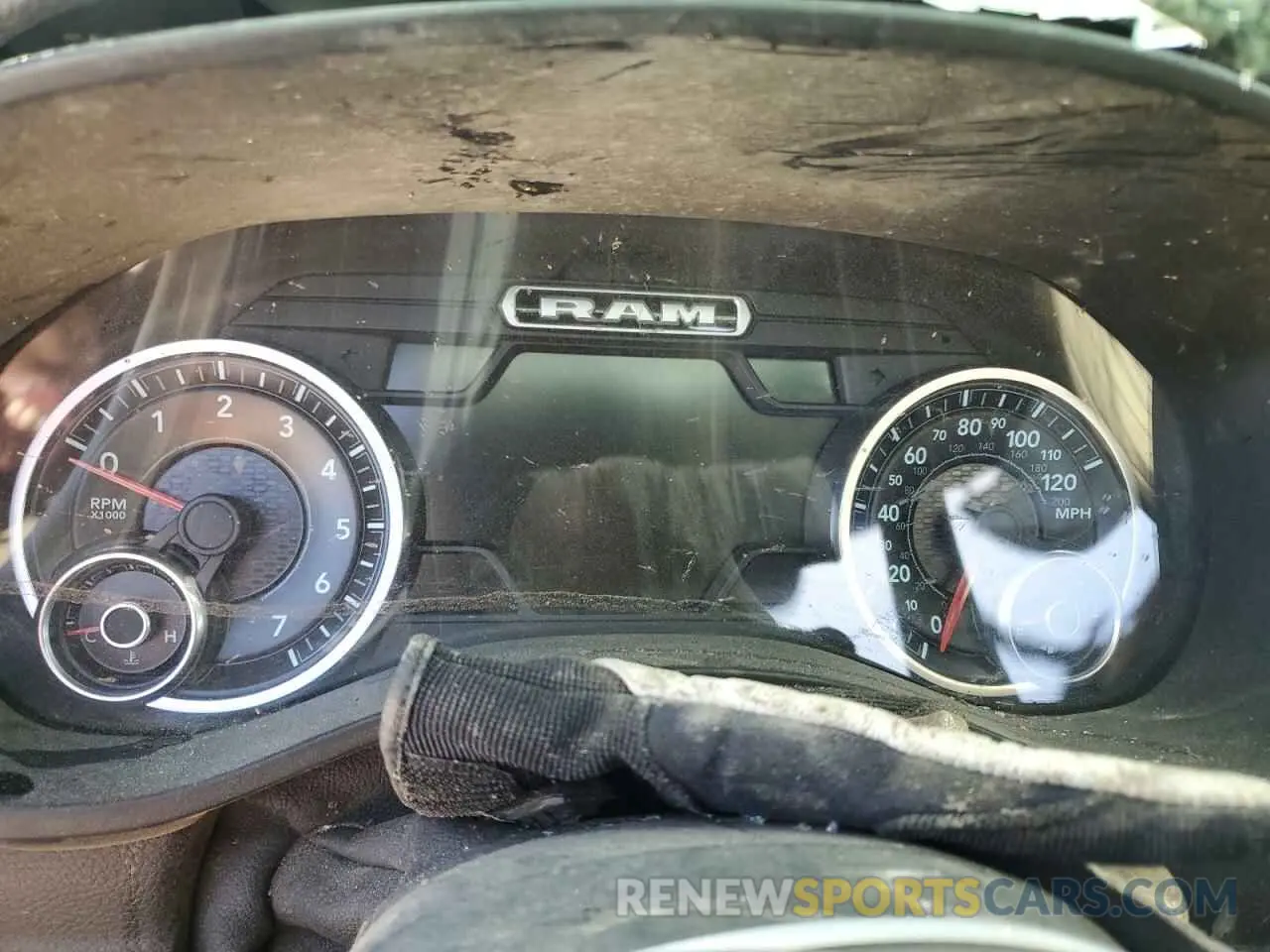 9 fotografías del automóvil dañado 1C6SRFFT6KN600666 RAM 1500 2019
