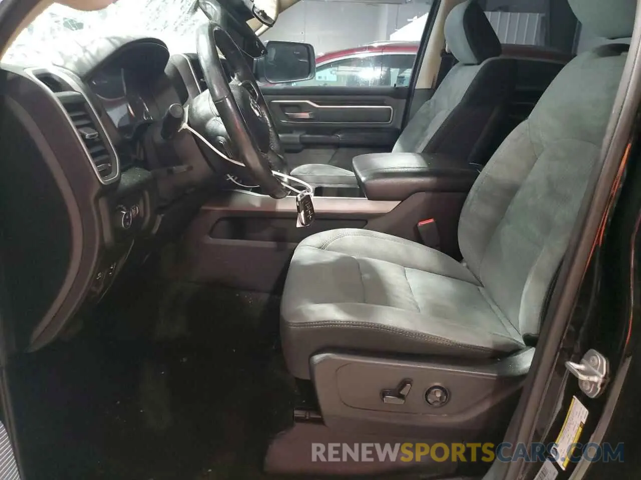 7 fotografías del automóvil dañado 1C6SRFFT6KN802438 RAM 1500 2019