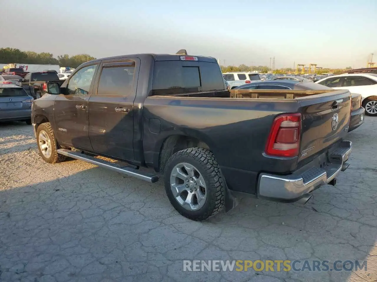 2 fotografías del automóvil dañado 1C6SRFFT7KN535777 RAM 1500 2019