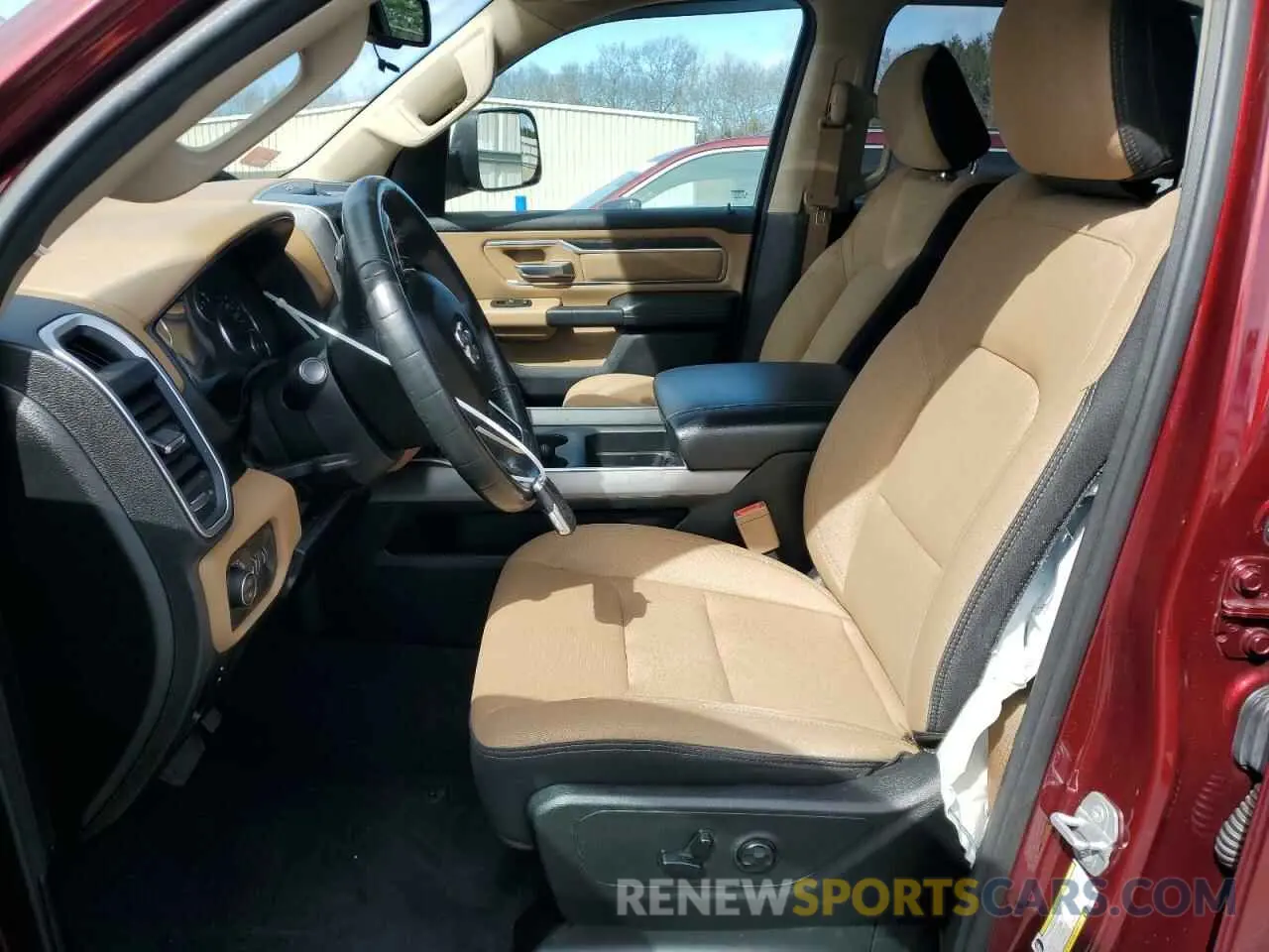 7 fotografías del automóvil dañado 1C6SRFFT7KN553860 RAM 1500 2019