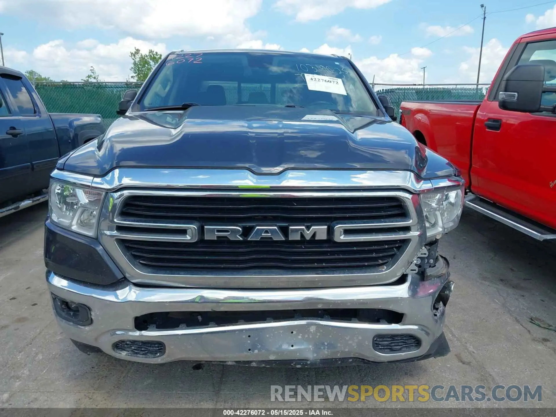 12 fotografías del automóvil dañado 1C6SRFFT7KN720010 RAM 1500 2019