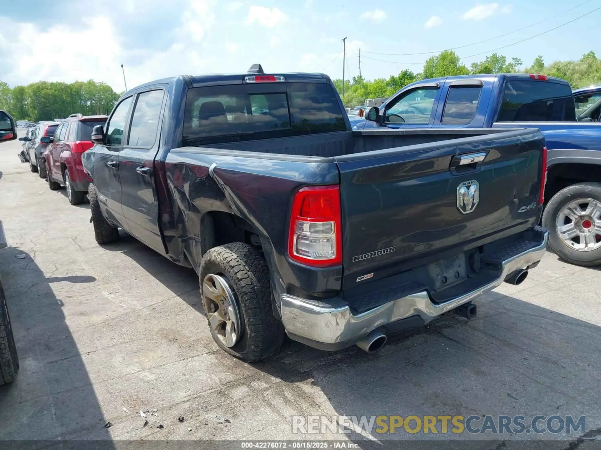3 fotografías del automóvil dañado 1C6SRFFT7KN720010 RAM 1500 2019