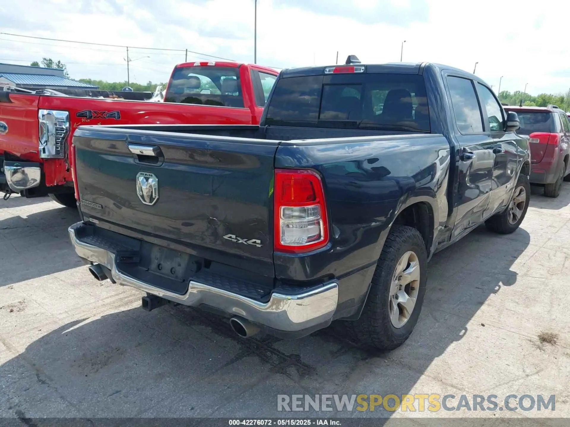 4 fotografías del automóvil dañado 1C6SRFFT7KN720010 RAM 1500 2019