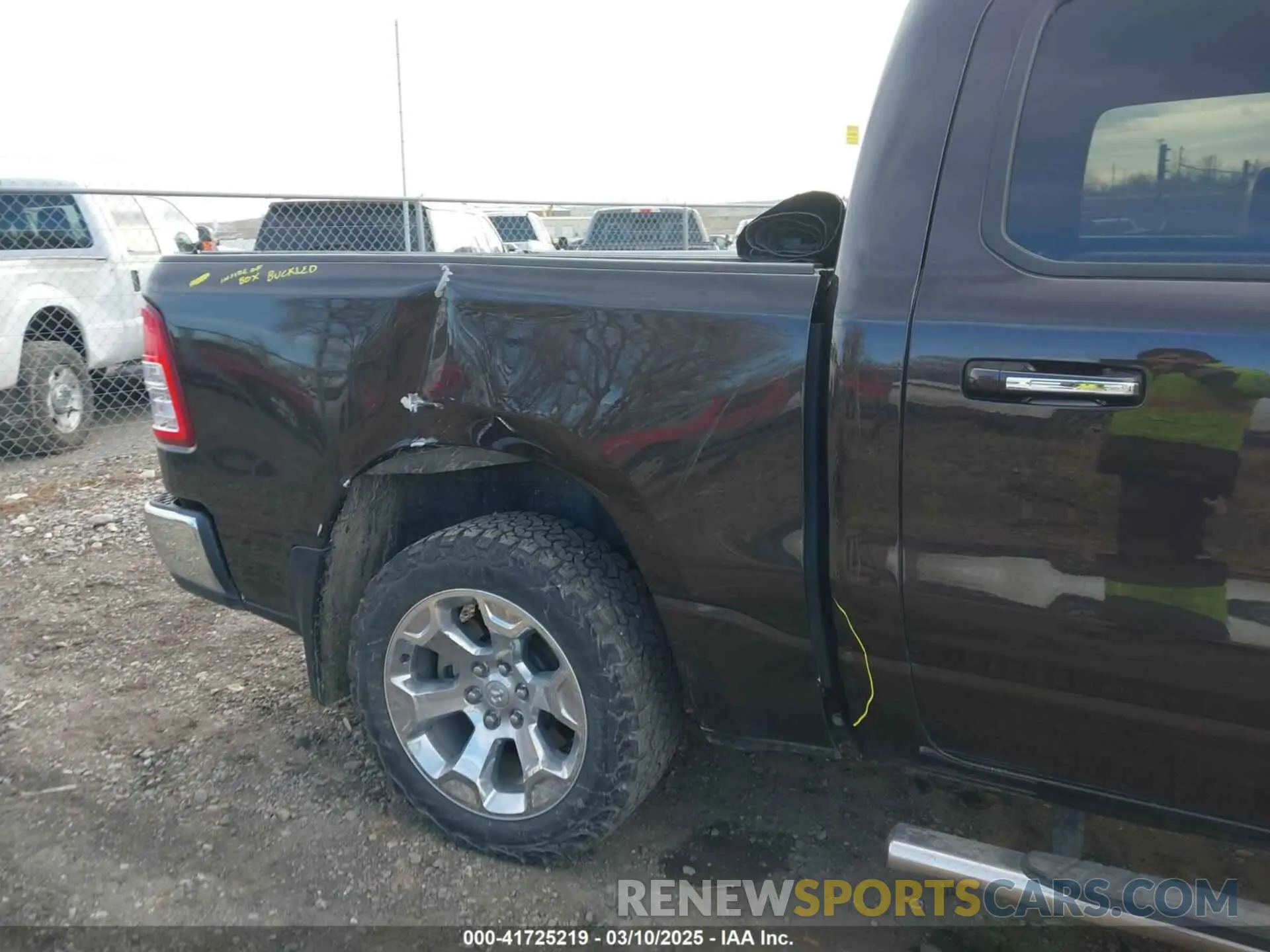 19 fotografías del automóvil dañado 1C6SRFFT7KN781986 RAM 1500 2019