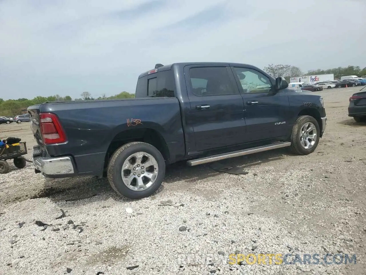 3 fotografías del automóvil dañado 1C6SRFFT8KN566357 RAM 1500 2019