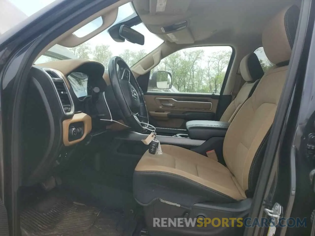 7 fotografías del automóvil dañado 1C6SRFFT8KN566357 RAM 1500 2019