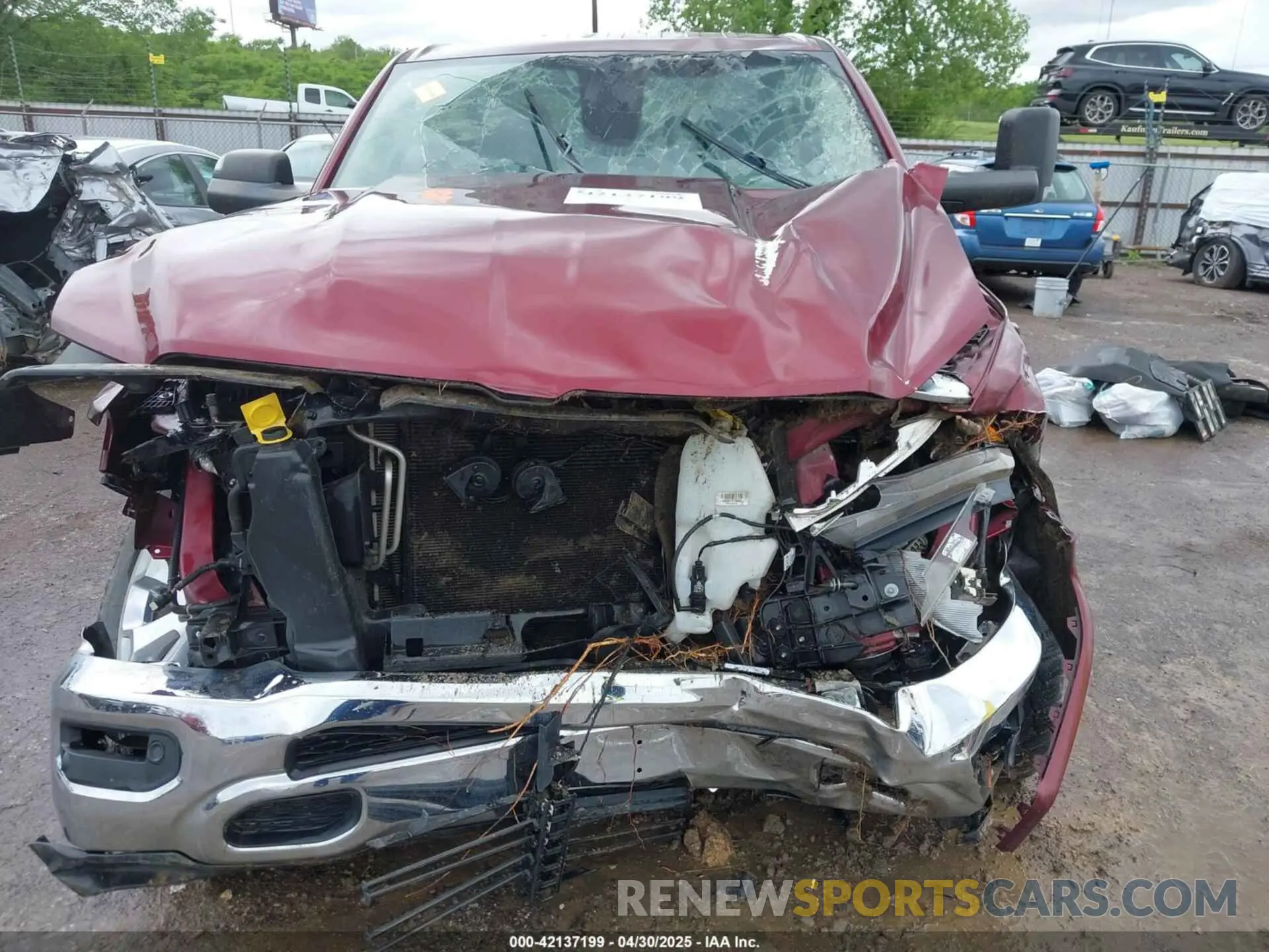 12 fotografías del automóvil dañado 1C6SRFFT9KN574273 RAM 1500 2019