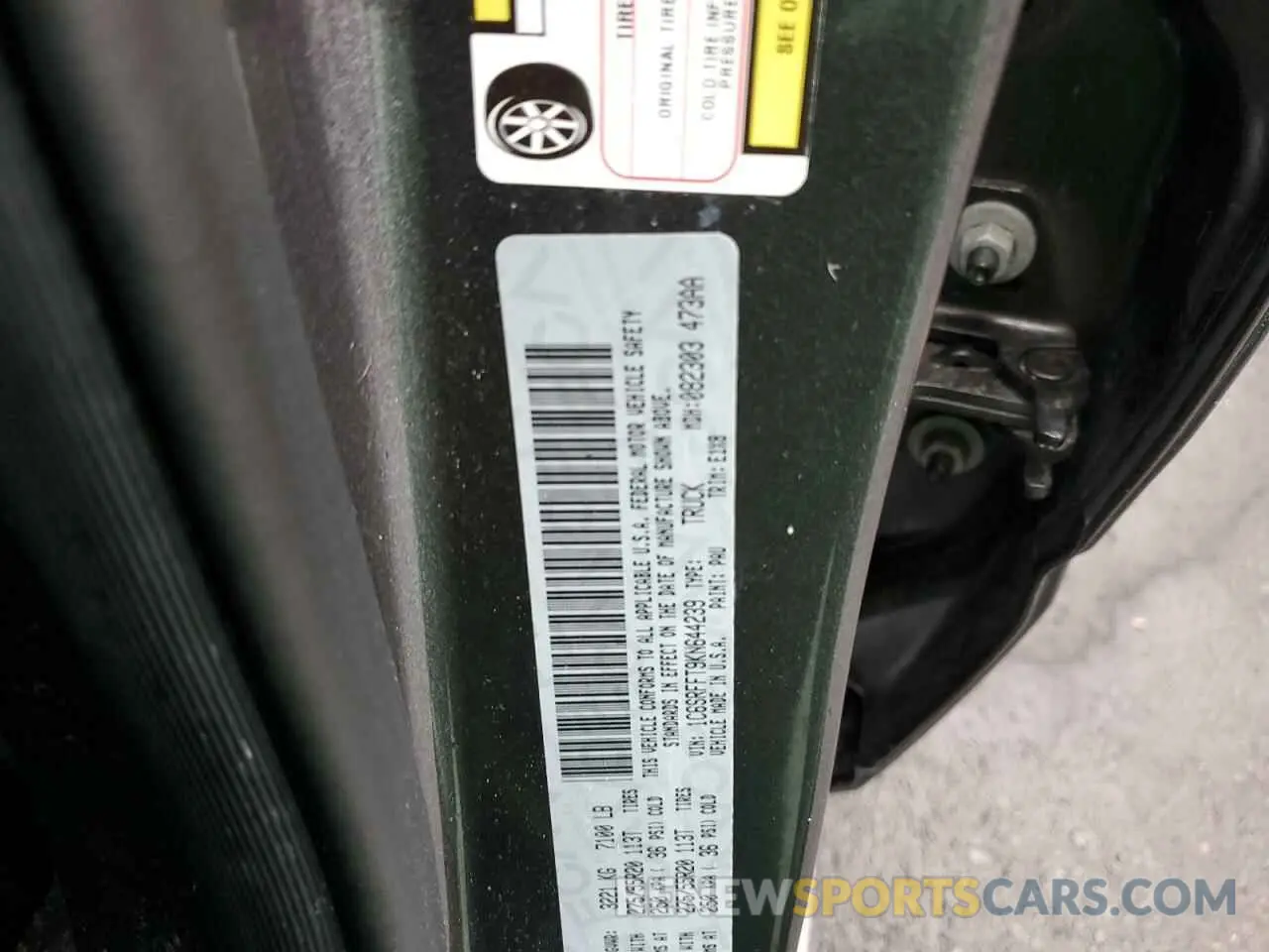 14 fotografías del automóvil dañado 1C6SRFFT9KN644239 RAM 1500 2019
