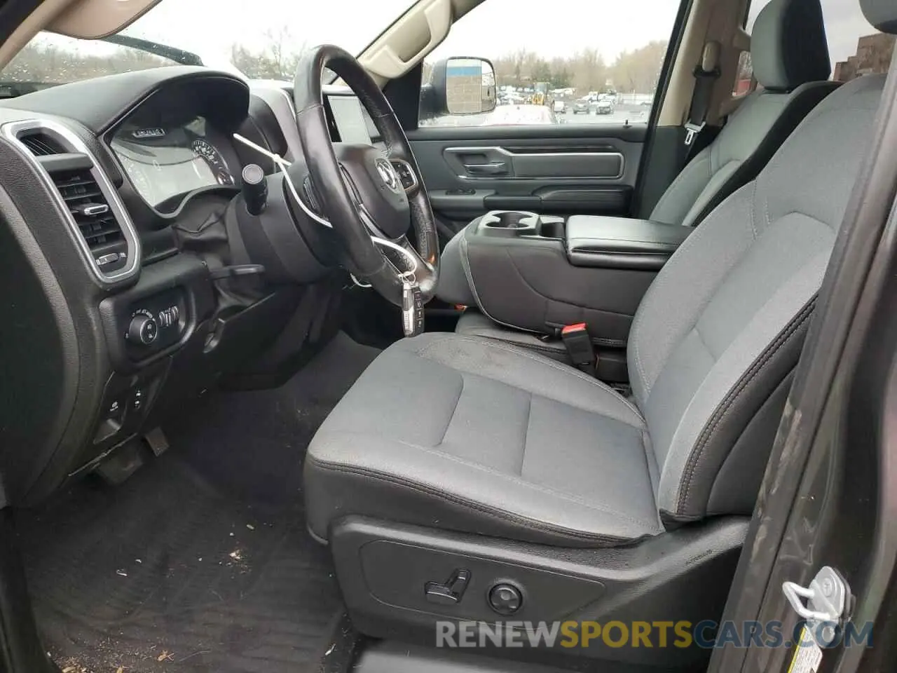 7 fotografías del automóvil dañado 1C6SRFFT9KN644239 RAM 1500 2019