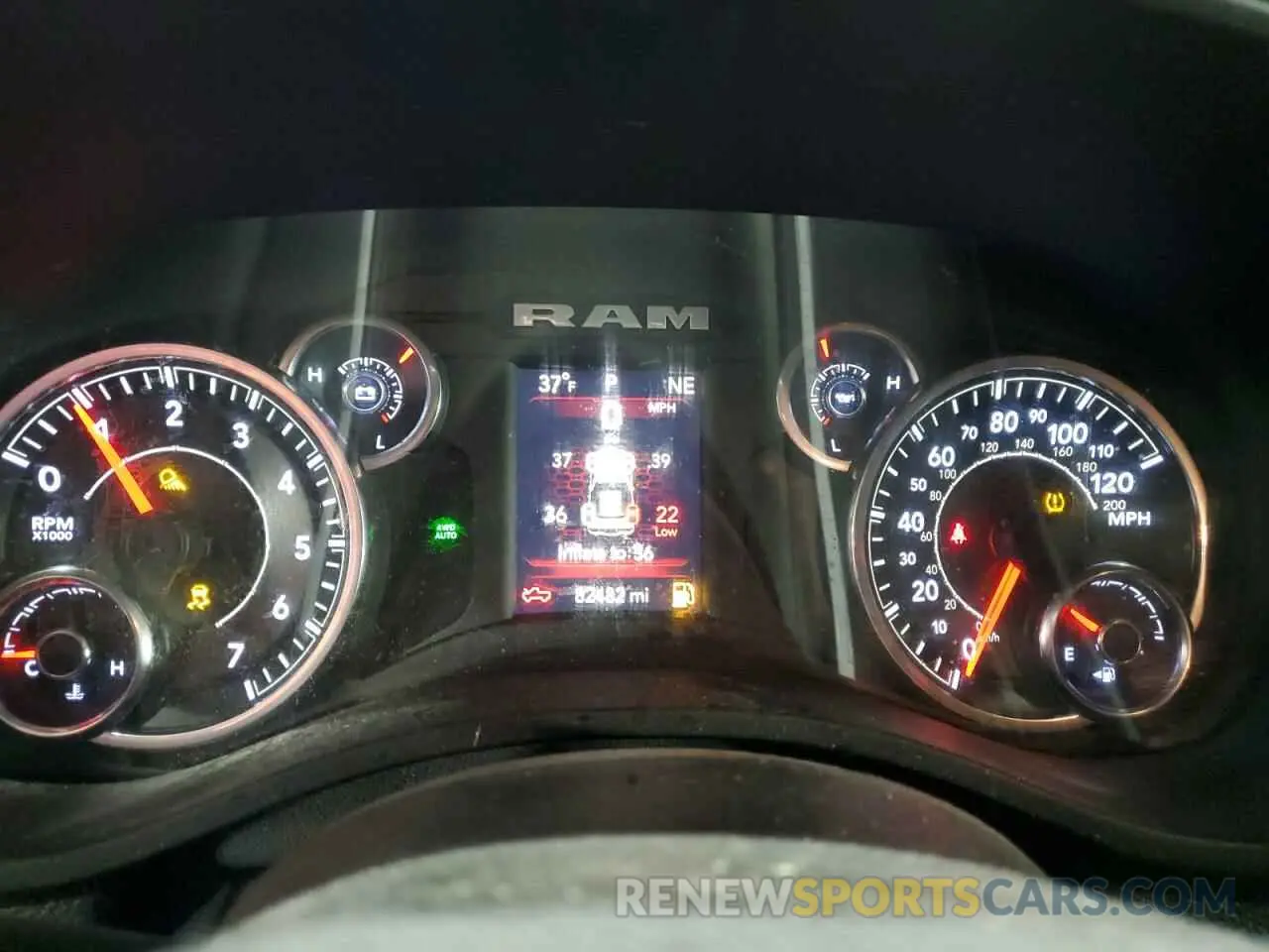 9 fotografías del automóvil dañado 1C6SRFFT9KN878851 RAM 1500 2019