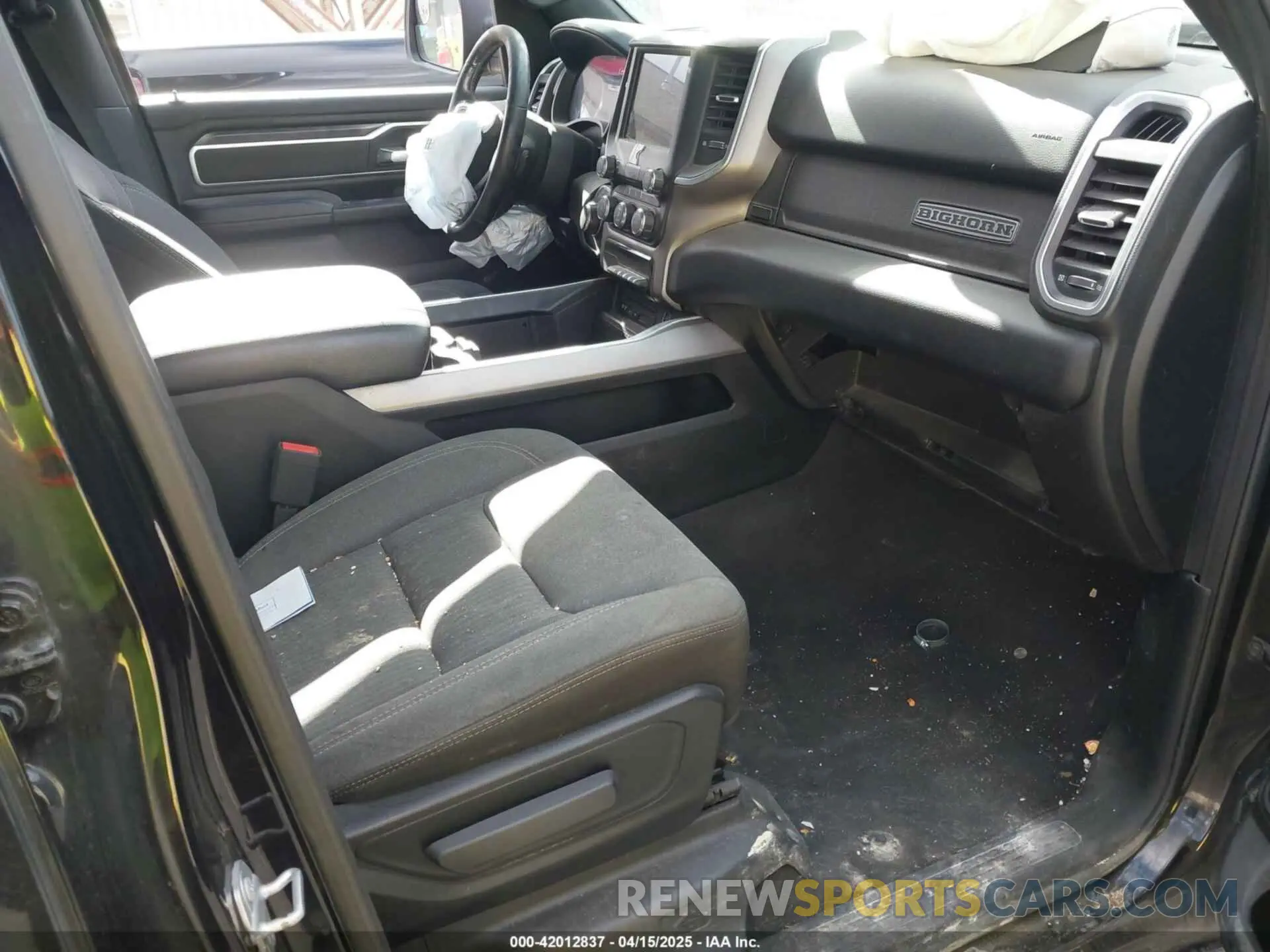 5 fotografías del automóvil dañado 1C6SRFFTXKN524482 RAM 1500 2019