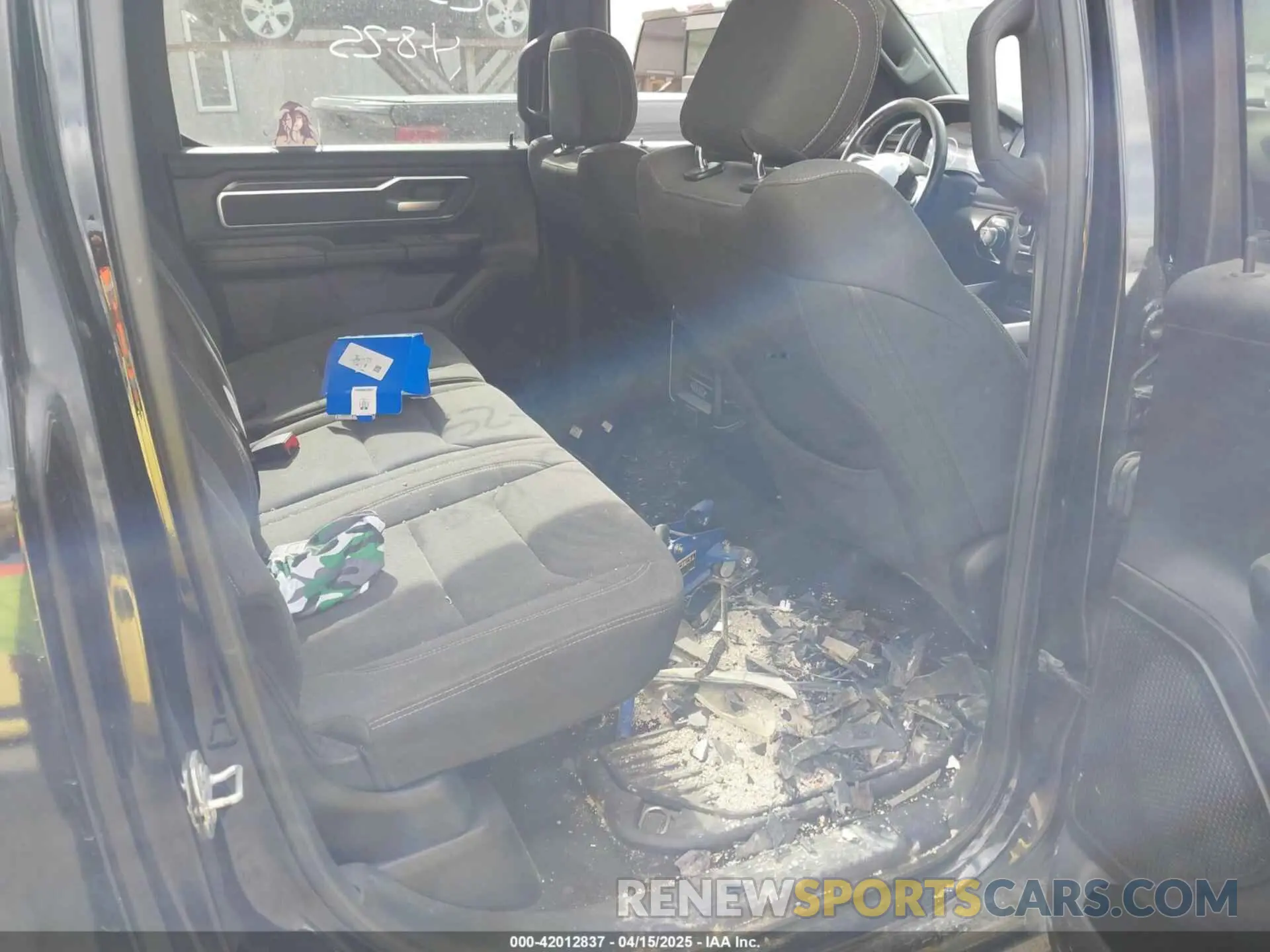 8 fotografías del automóvil dañado 1C6SRFFTXKN524482 RAM 1500 2019