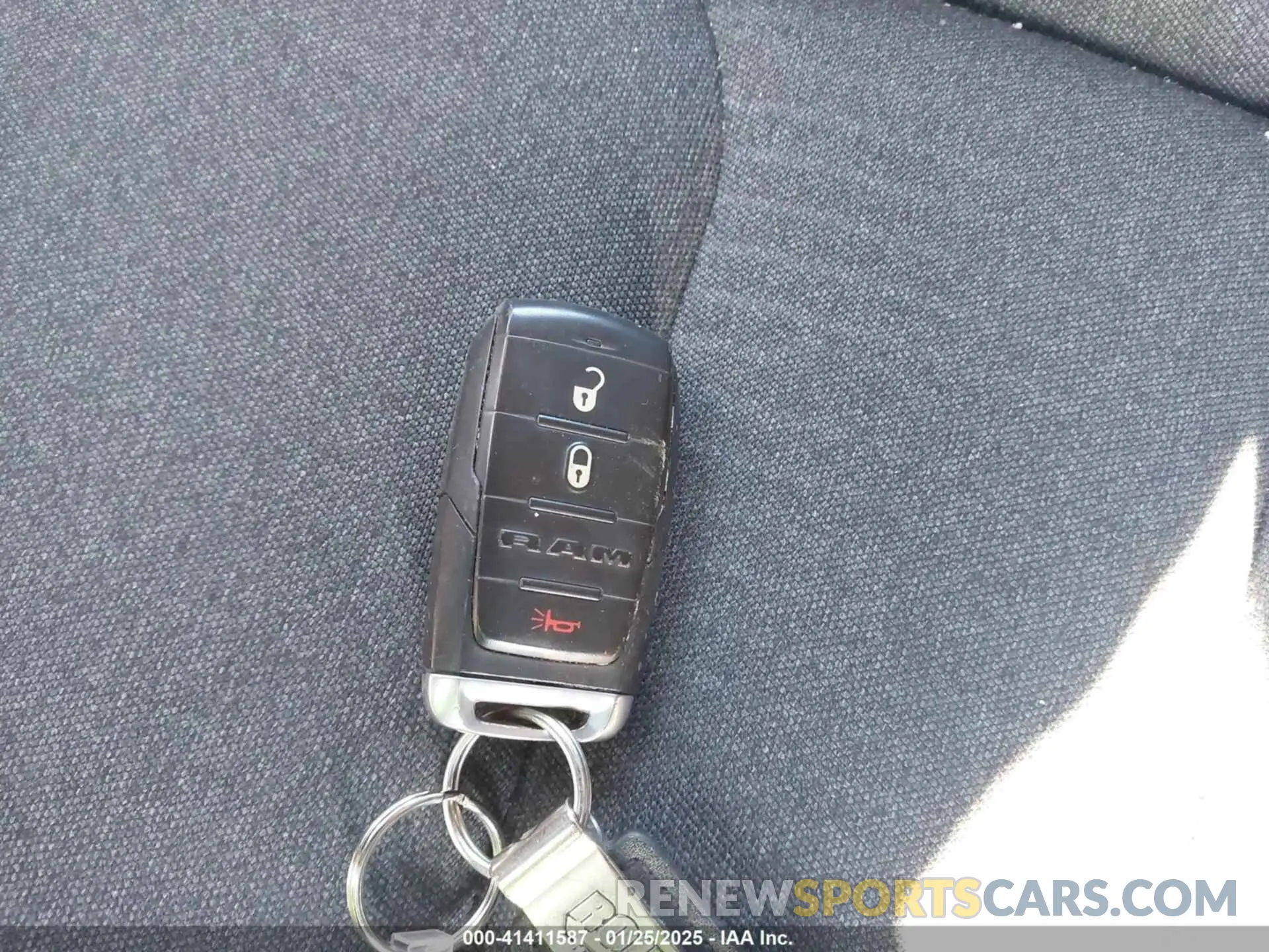 11 fotografías del automóvil dañado 1C6SRFGT1KN627191 RAM 1500 2019