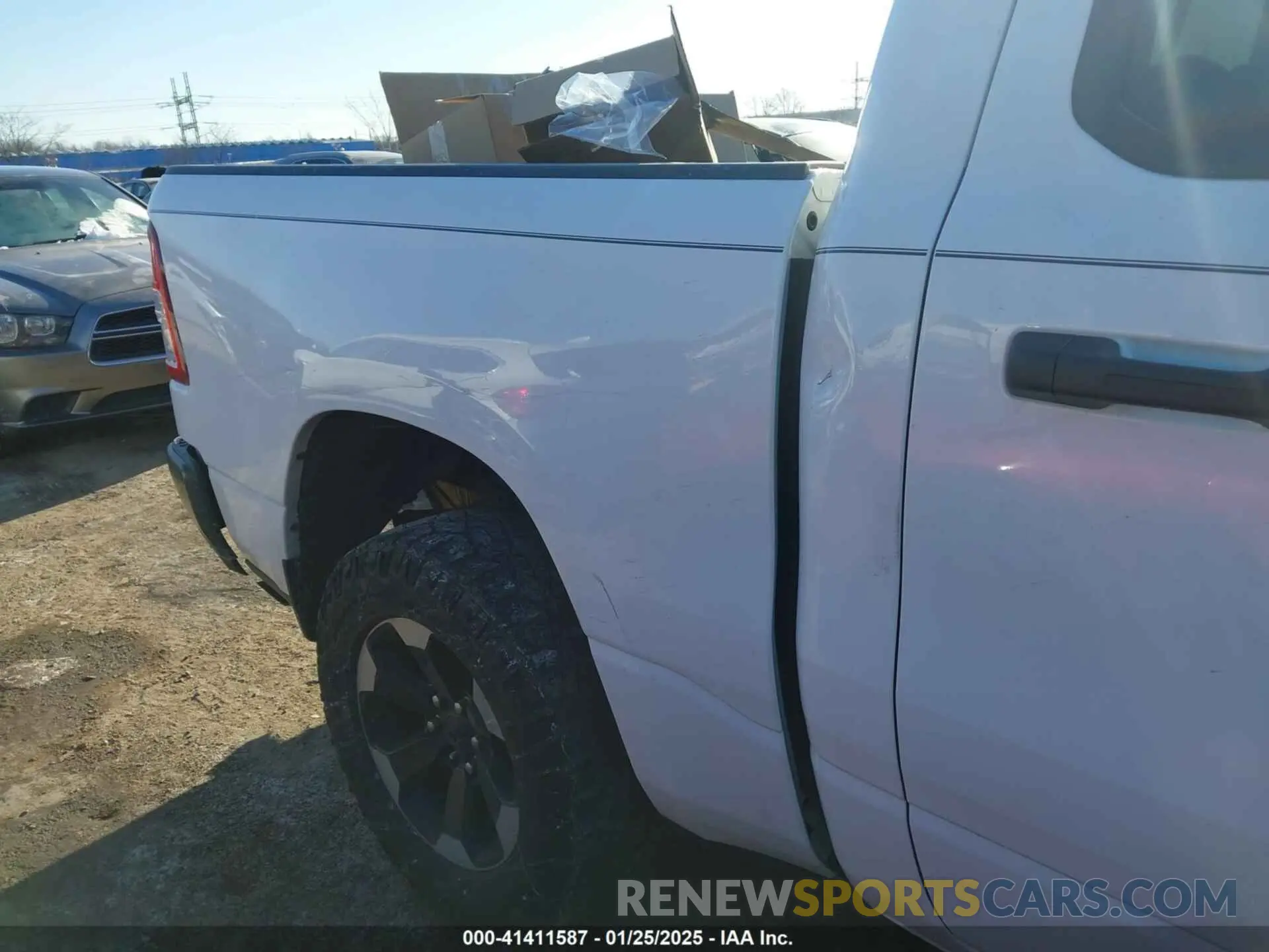 18 fotografías del automóvil dañado 1C6SRFGT1KN627191 RAM 1500 2019