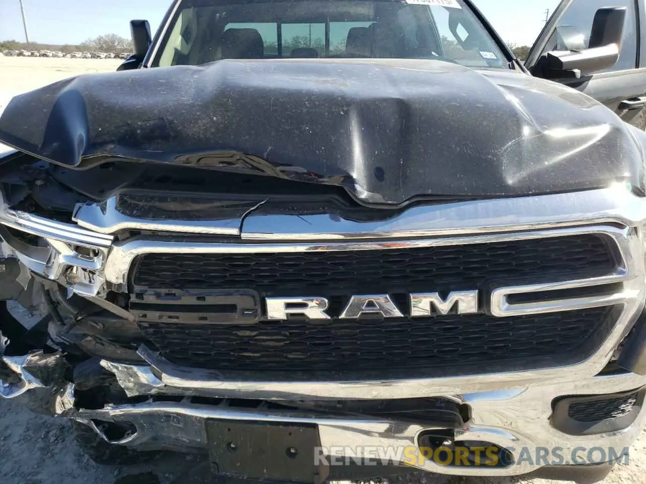 12 fotografías del automóvil dañado 1C6SRFGTXKN613788 RAM 1500 2019