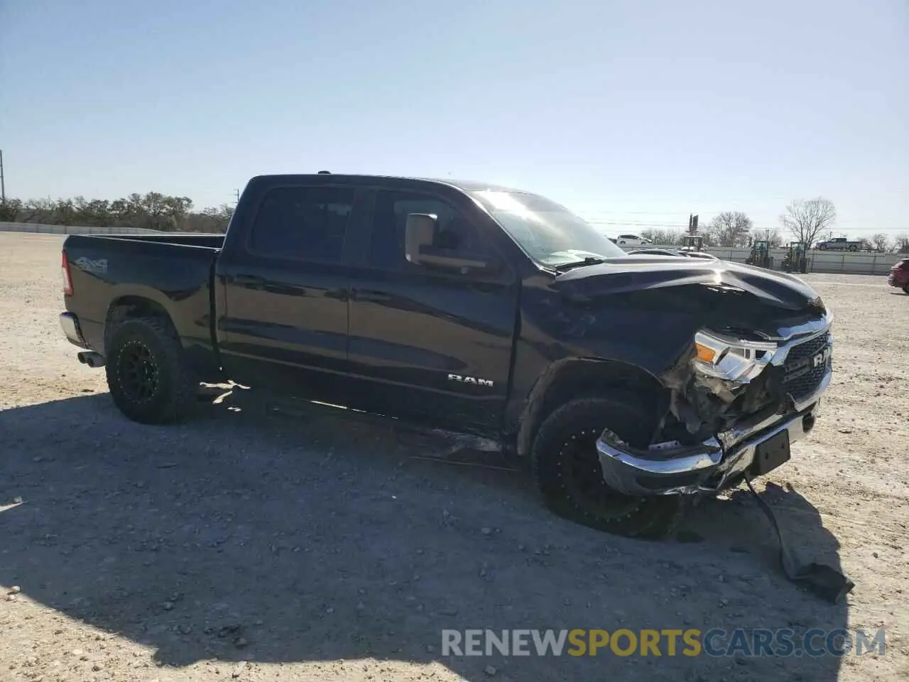 4 fotografías del automóvil dañado 1C6SRFGTXKN613788 RAM 1500 2019