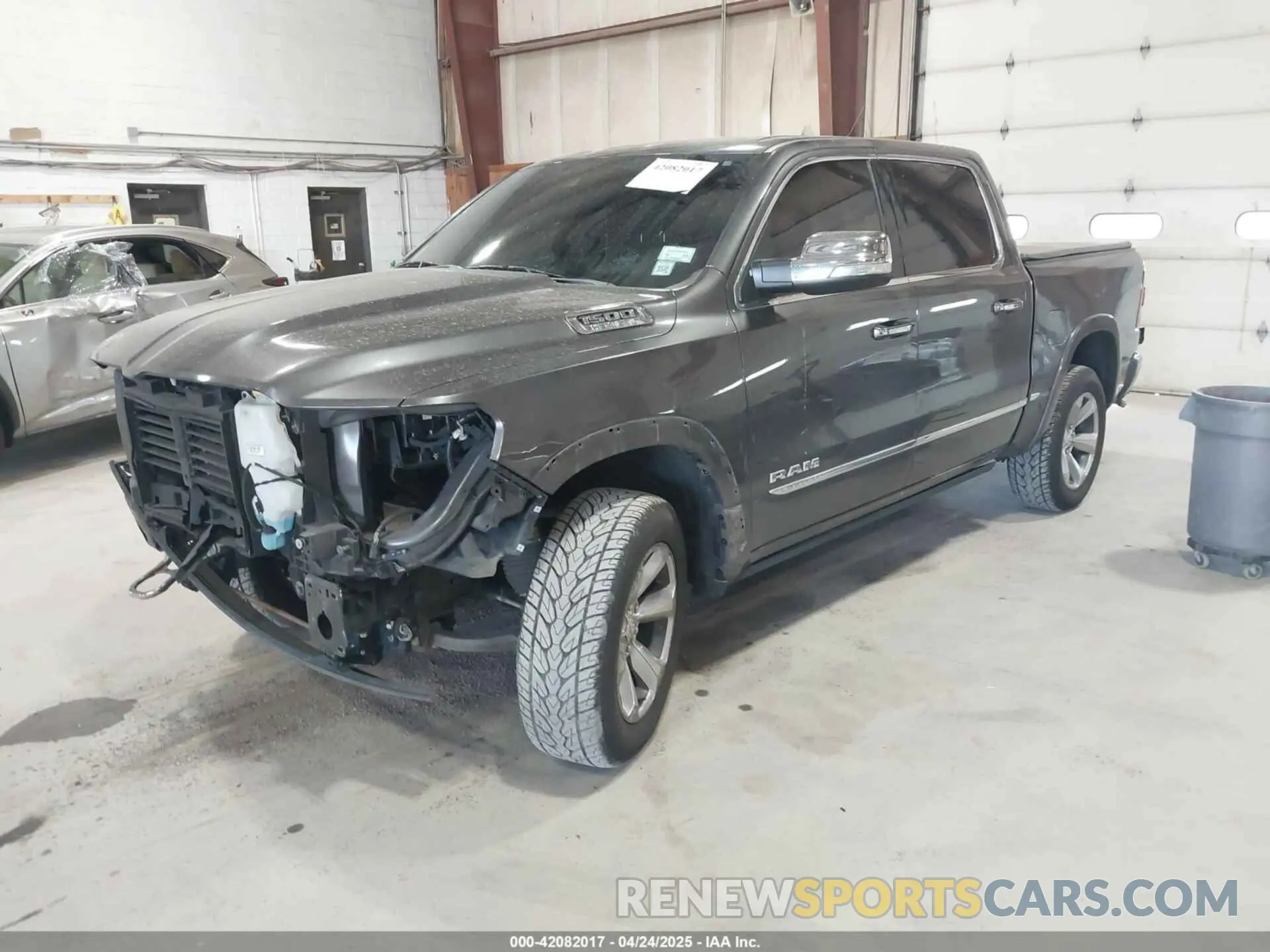 2 fotografías del automóvil dañado 1C6SRFHT0KN896183 RAM 1500 2019