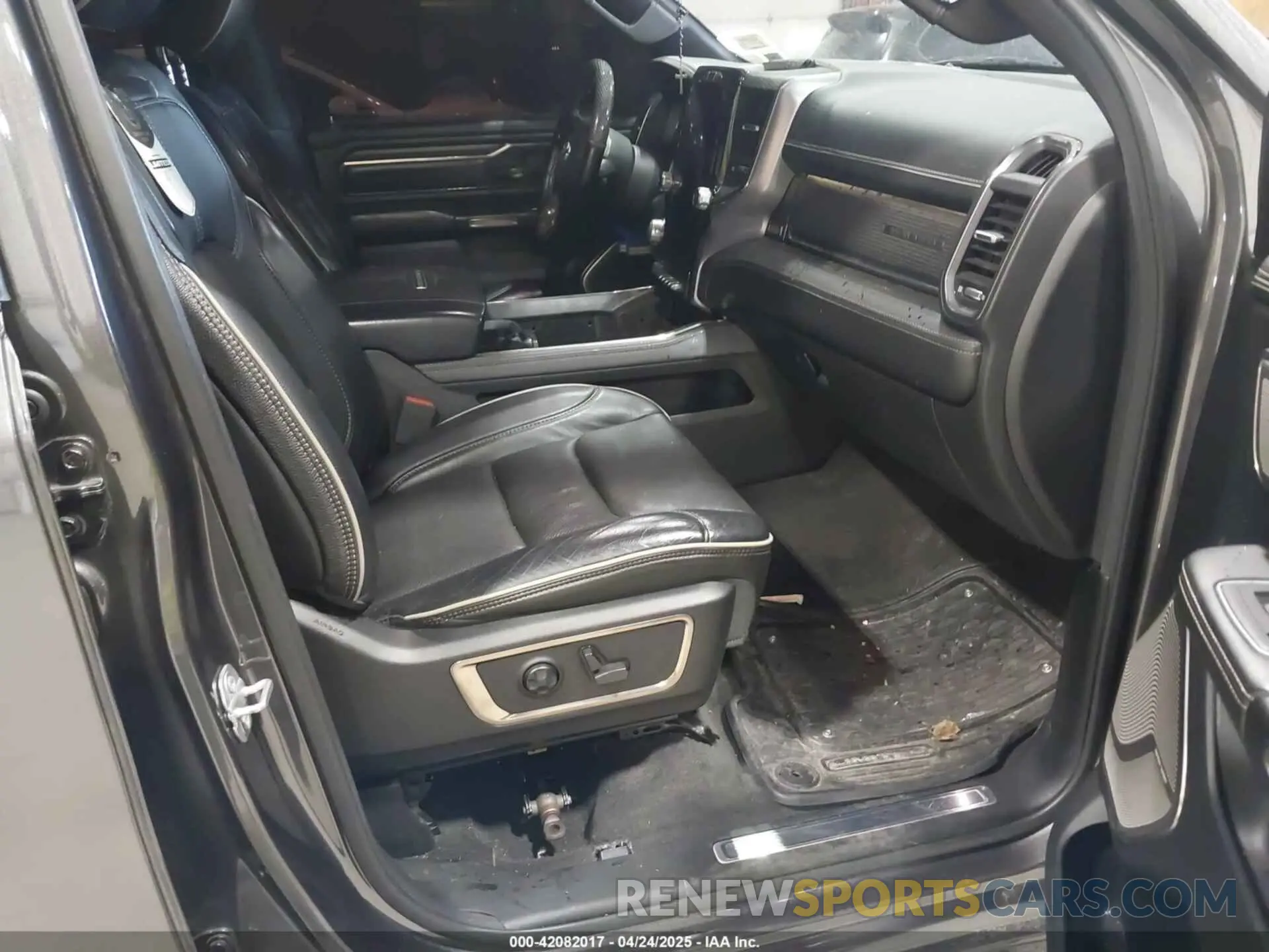 5 fotografías del automóvil dañado 1C6SRFHT0KN896183 RAM 1500 2019