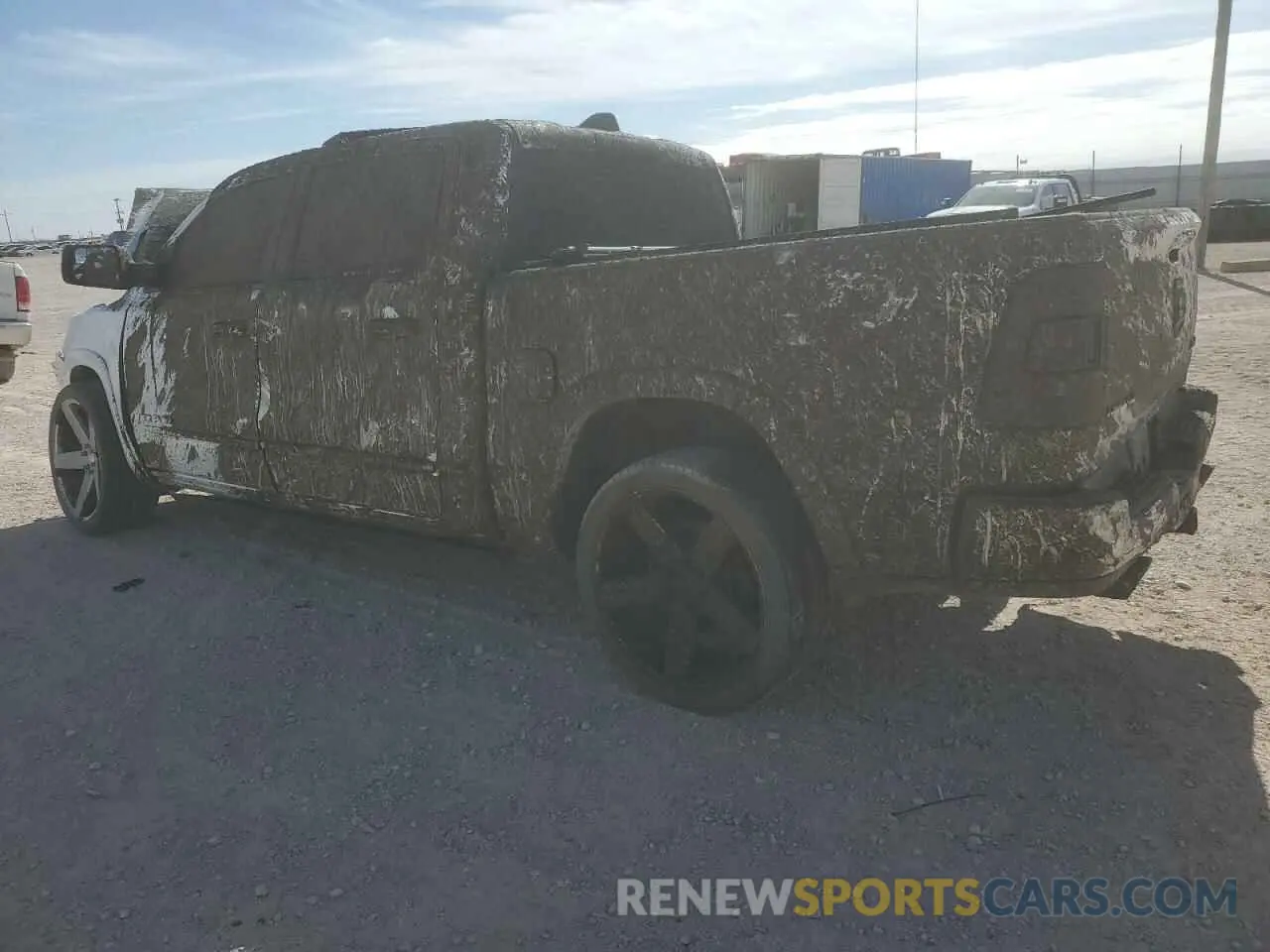 2 fotografías del automóvil dañado 1C6SRFHT3KN660580 RAM 1500 2019