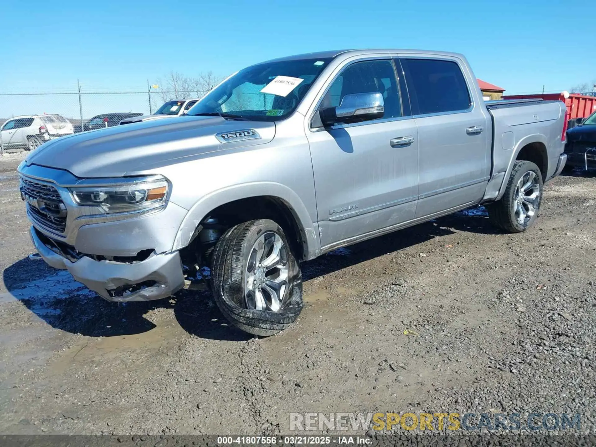 2 fotografías del automóvil dañado 1C6SRFHT3KN755009 RAM 1500 2019