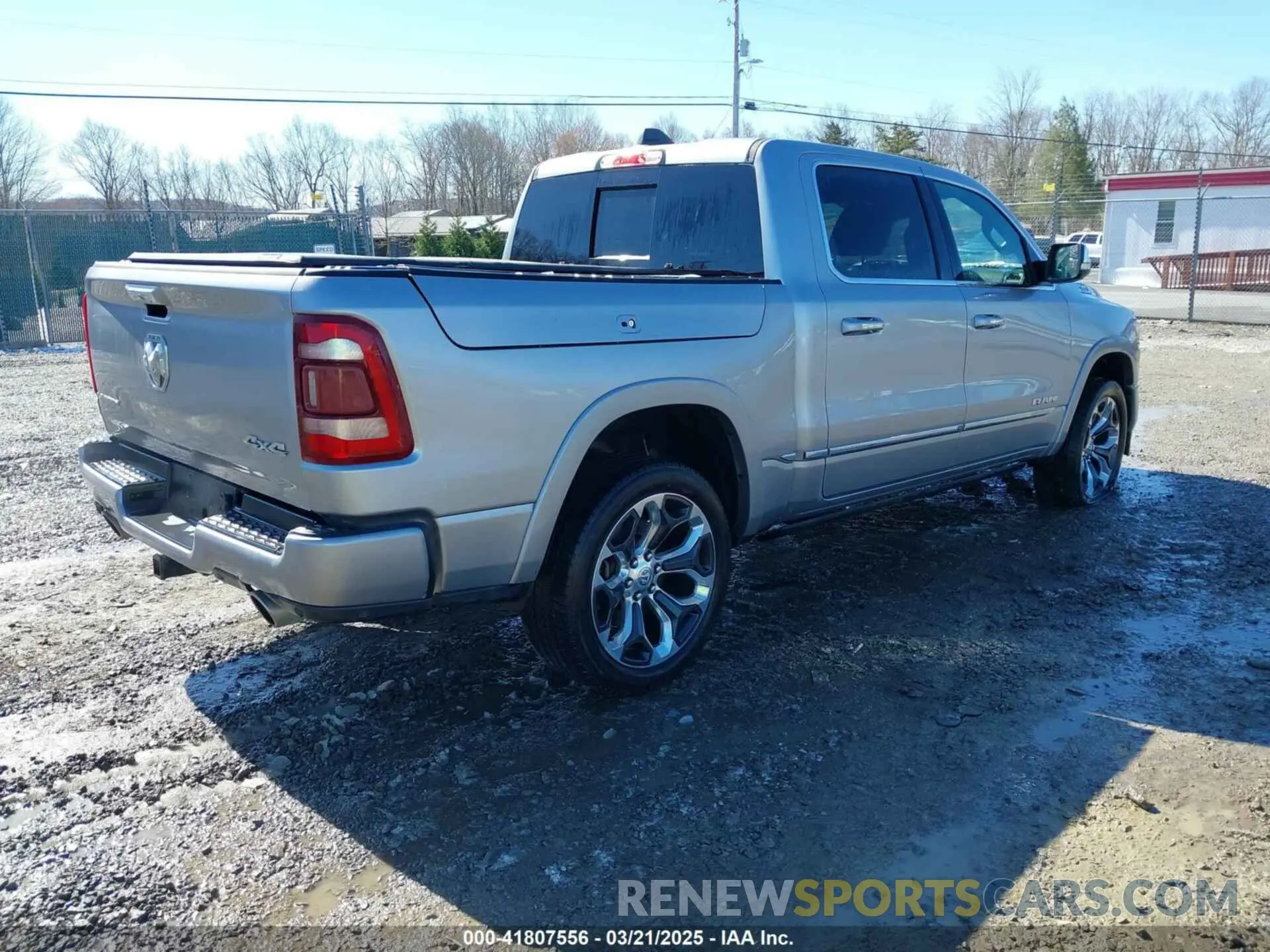 4 fotografías del automóvil dañado 1C6SRFHT3KN755009 RAM 1500 2019
