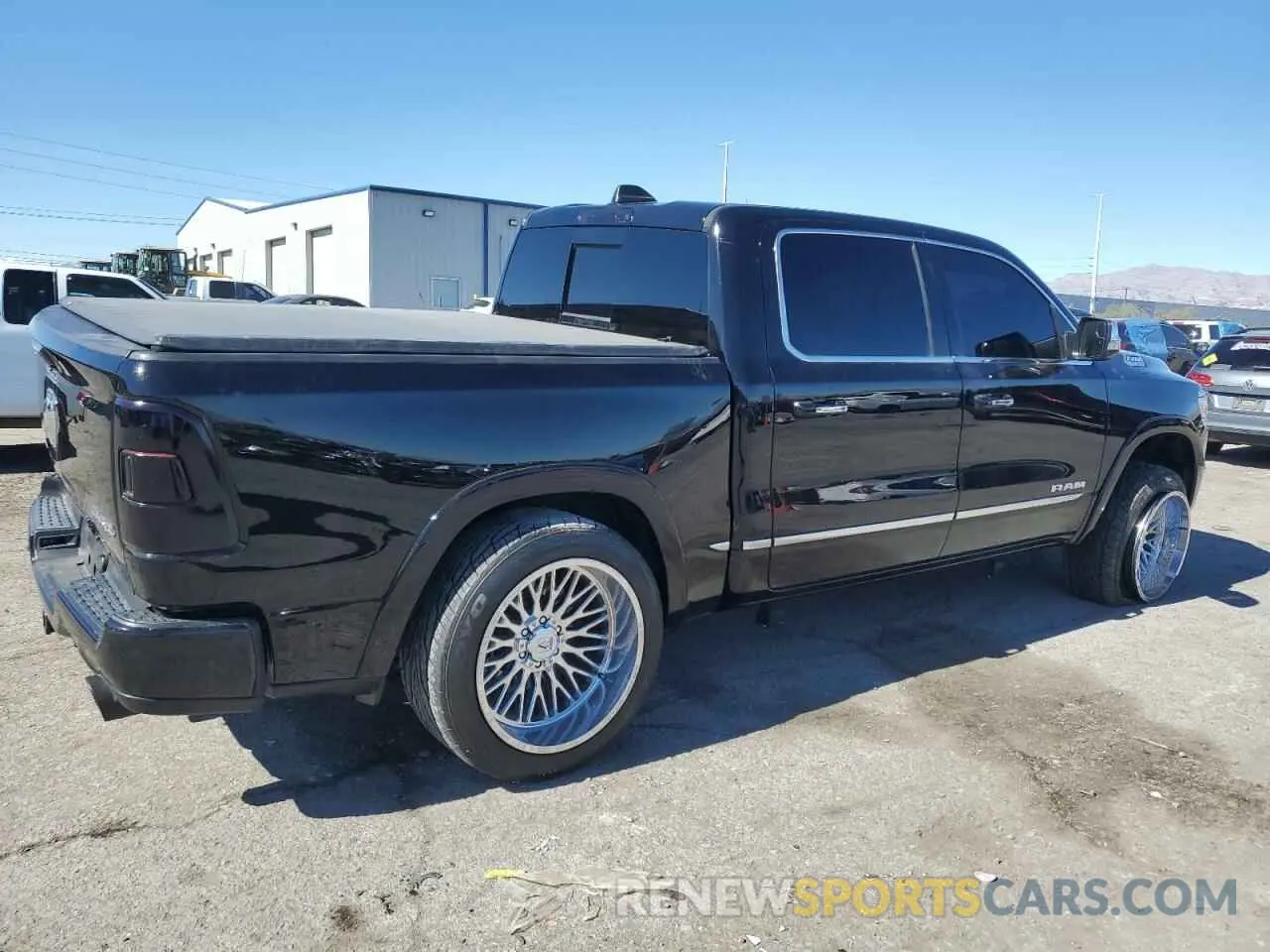 3 fotografías del automóvil dañado 1C6SRFHT4KN512714 RAM 1500 2019