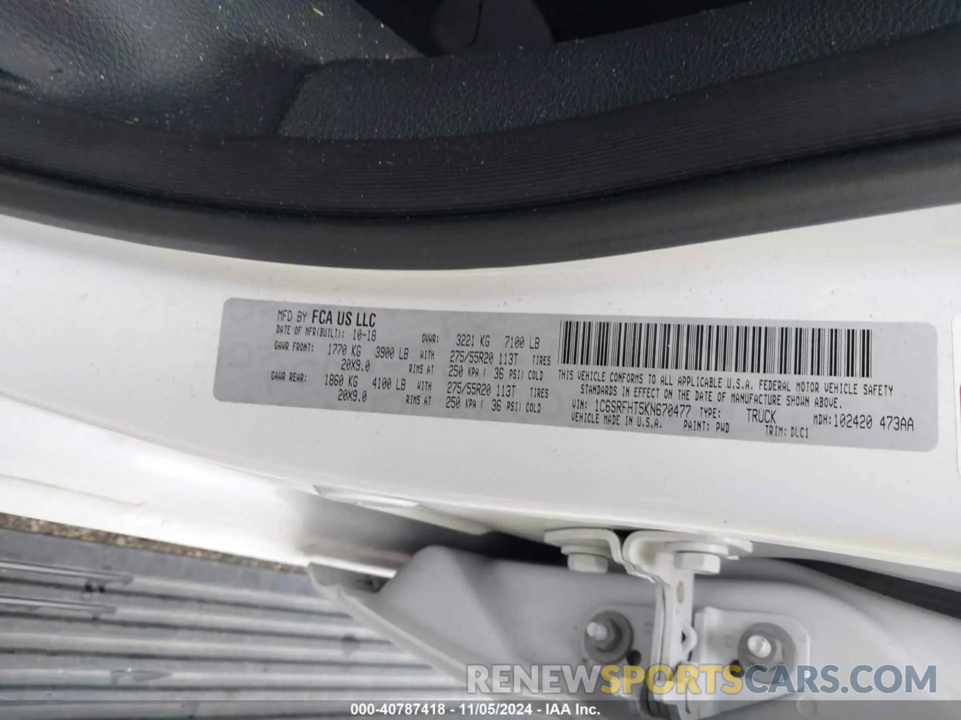 9 fotografías del automóvil dañado 1C6SRFHT5KN670477 RAM 1500 2019