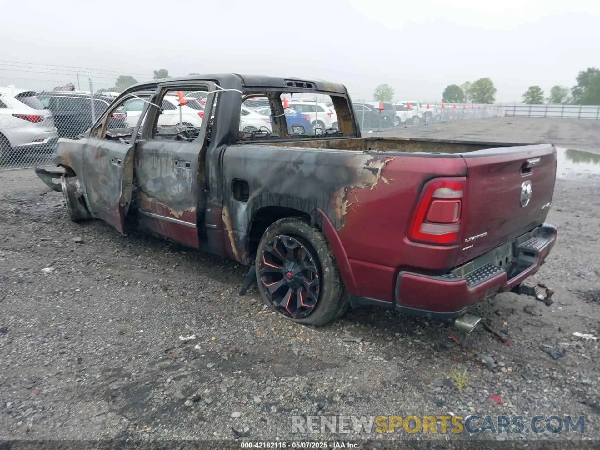 3 fotografías del automóvil dañado 1C6SRFHT6KN594249 RAM 1500 2019