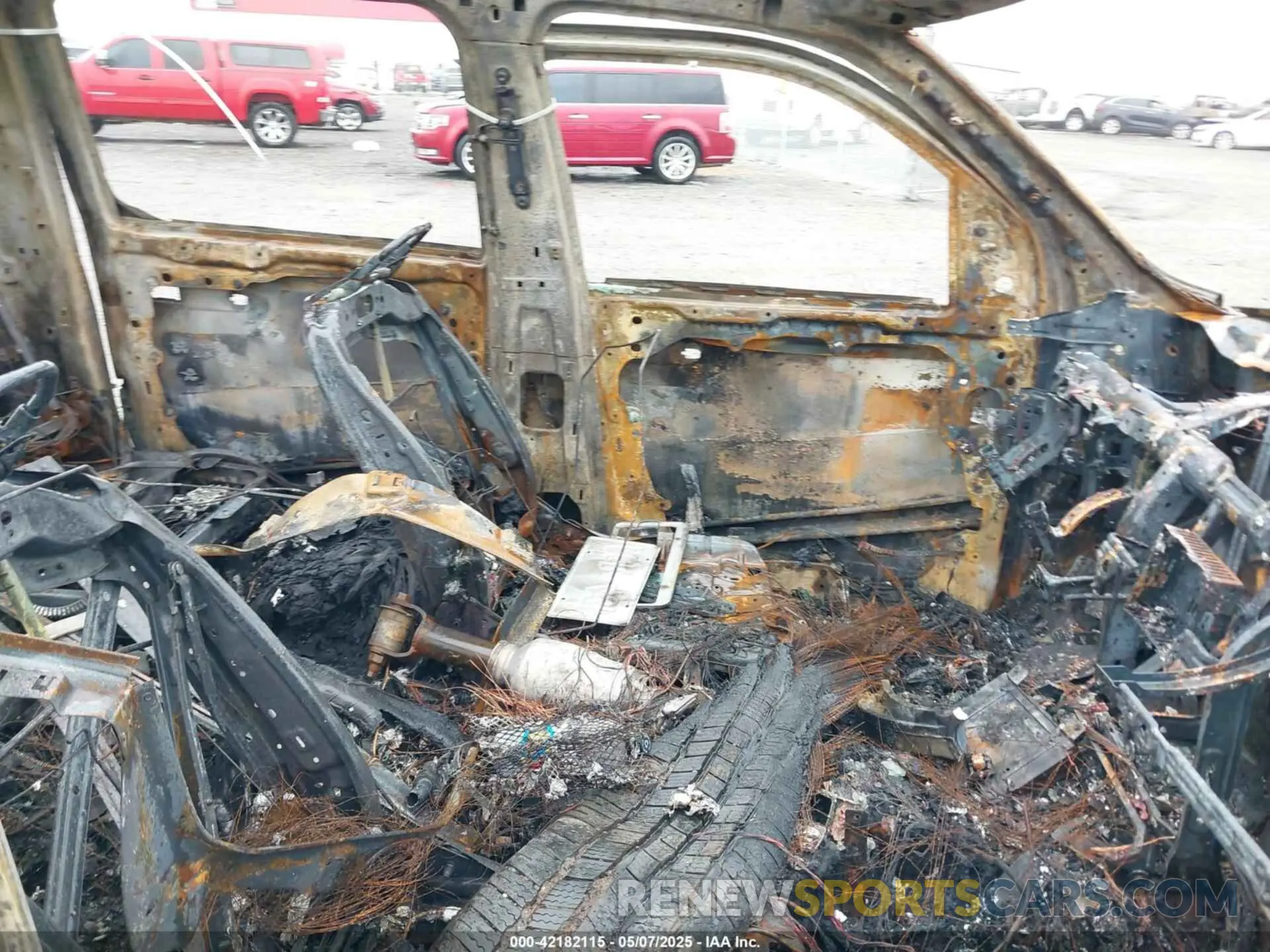 5 fotografías del automóvil dañado 1C6SRFHT6KN594249 RAM 1500 2019
