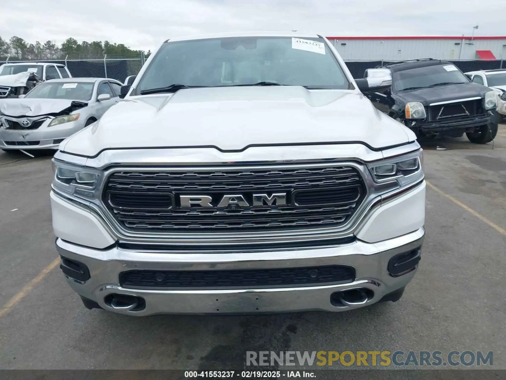 12 fotografías del automóvil dañado 1C6SRFHT8KN690688 RAM 1500 2019