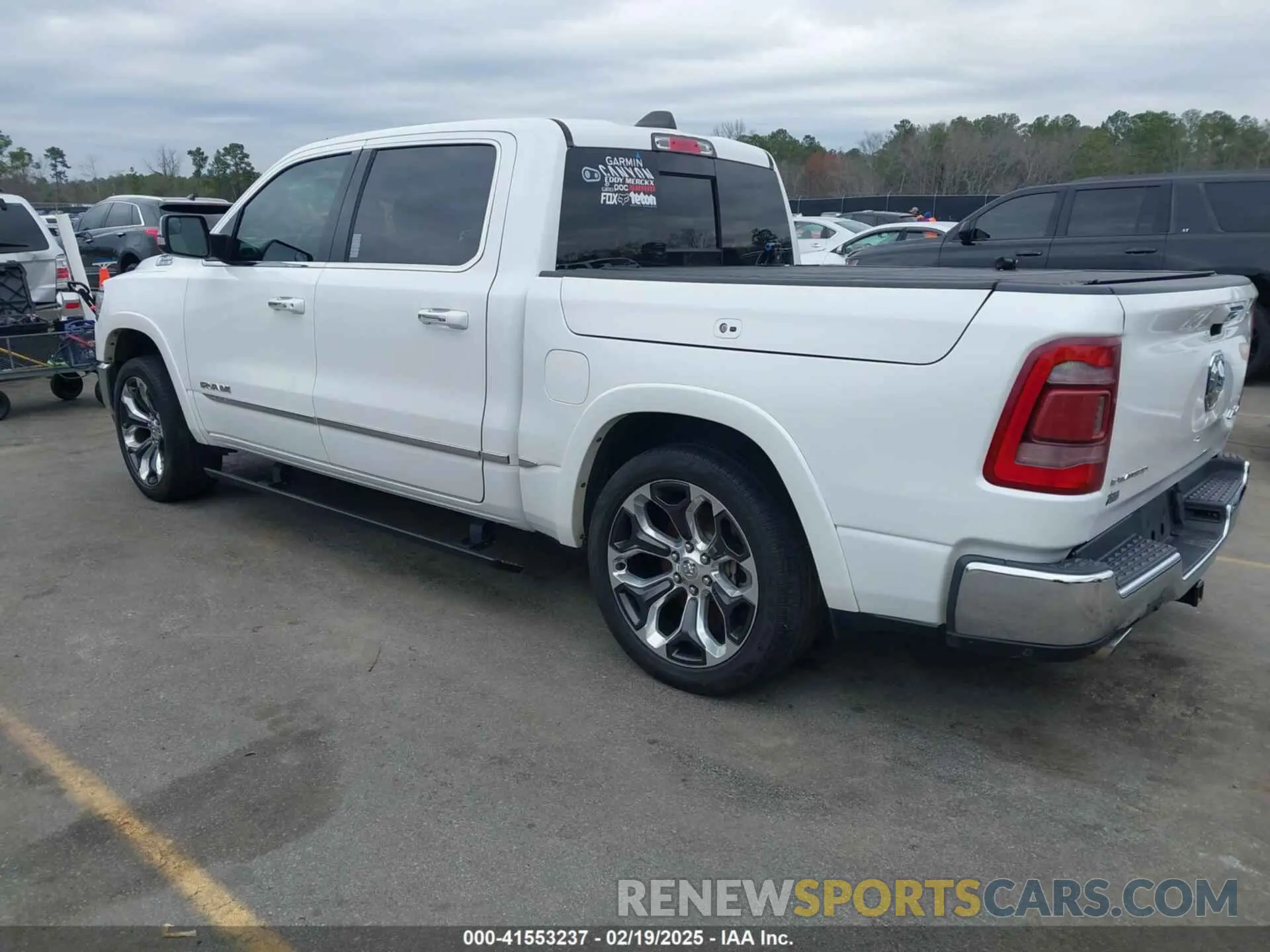 3 fotografías del automóvil dañado 1C6SRFHT8KN690688 RAM 1500 2019
