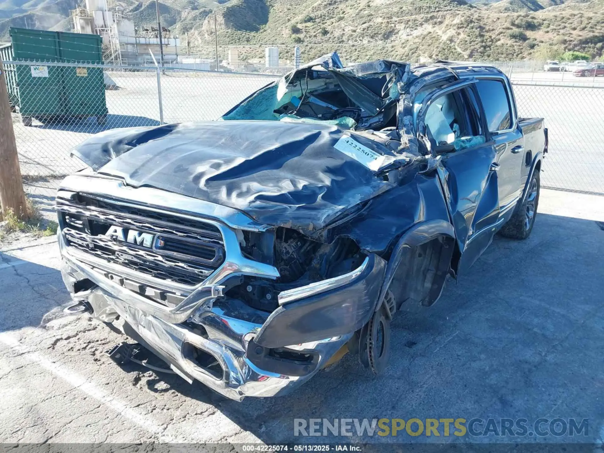 2 fotografías del automóvil dañado 1C6SRFHT8KN839939 RAM 1500 2019
