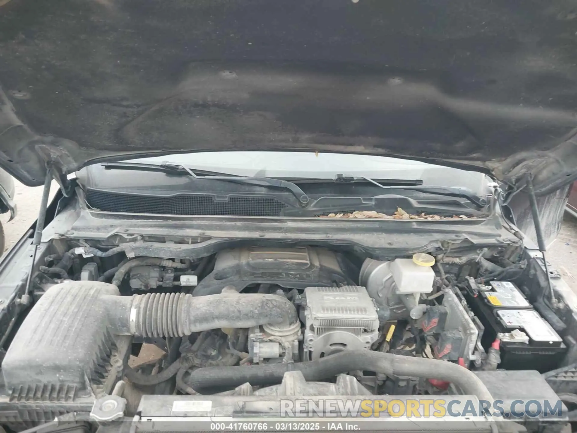 10 fotografías del automóvil dañado 1C6SRFHT9KN594990 RAM 1500 2019