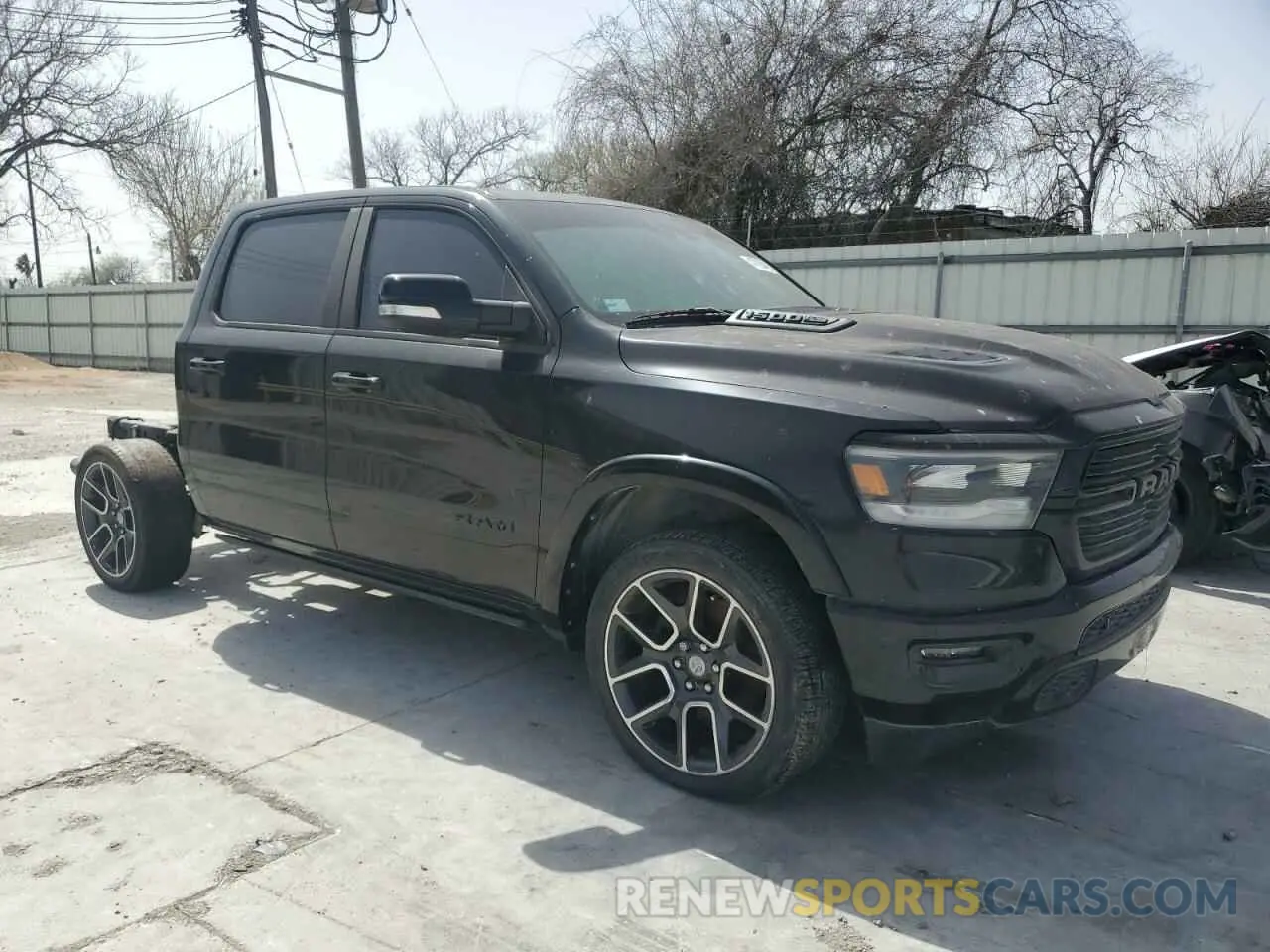 4 fotografías del automóvil dañado 1C6SRFJT1KN632903 RAM 1500 2019