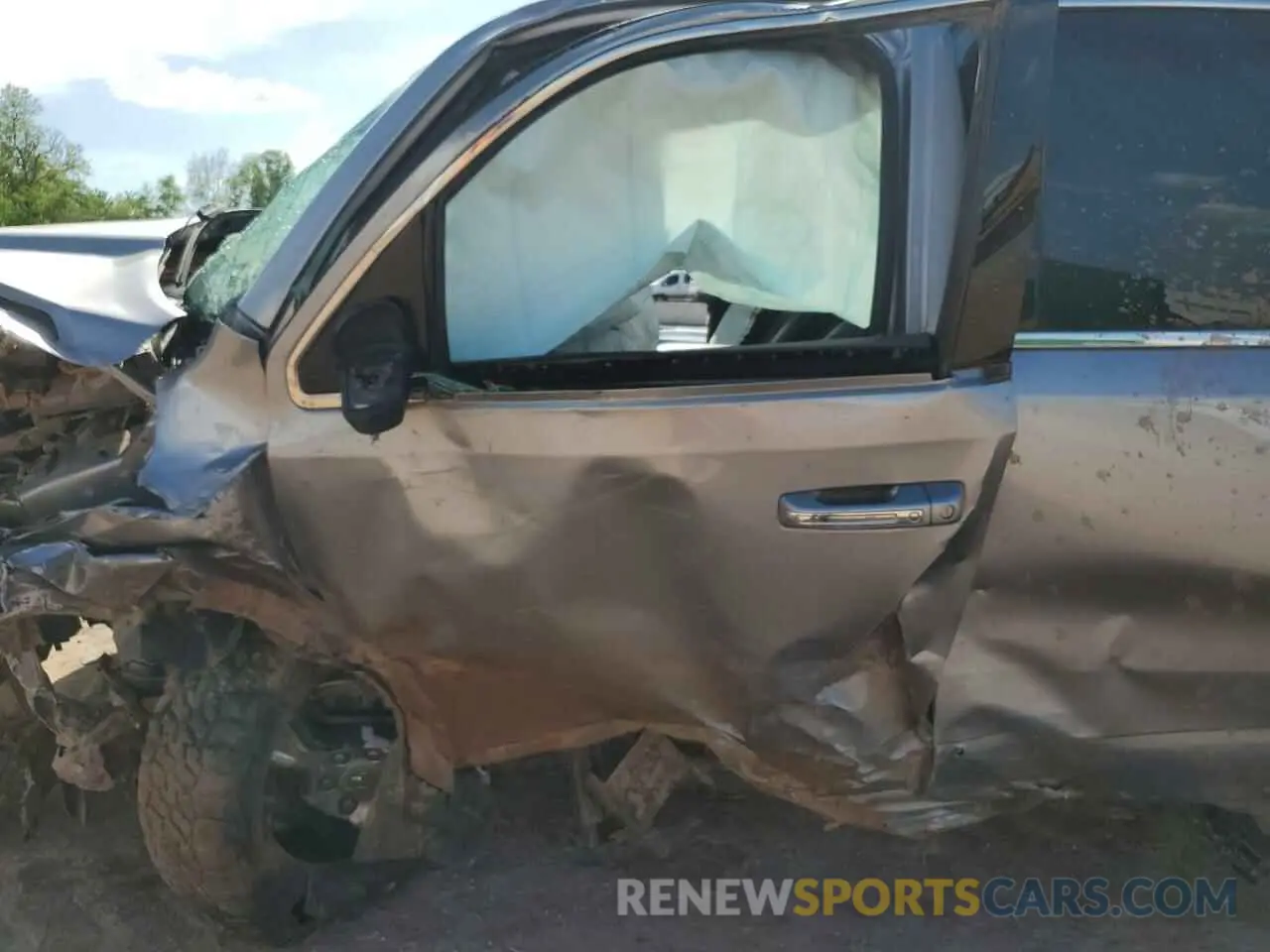 7 fotografías del automóvil dañado 1C6SRFJT1KN686363 RAM 1500 2019