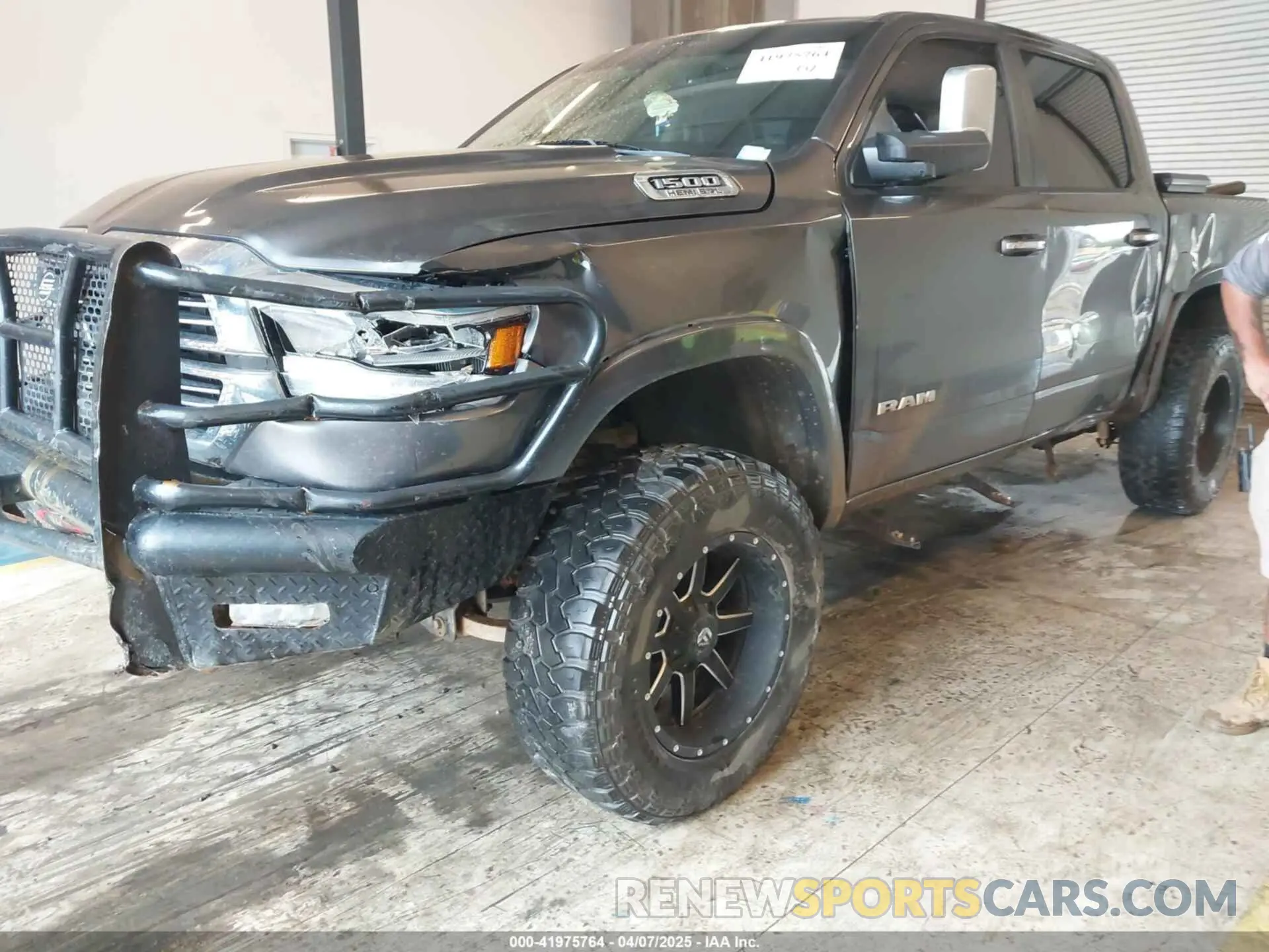 6 fotografías del automóvil dañado 1C6SRFJT2KN516917 RAM 1500 2019
